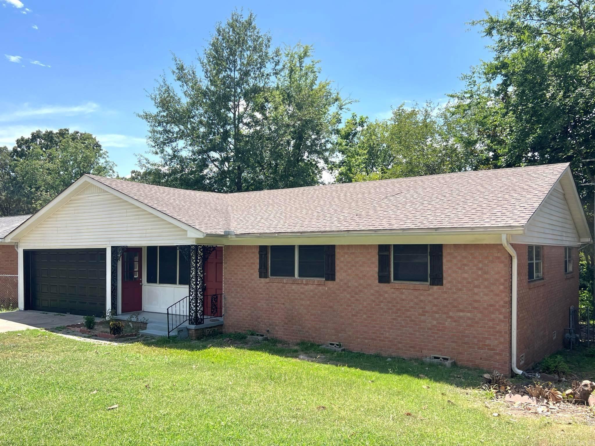 4017 Hillside Drive — exterior
