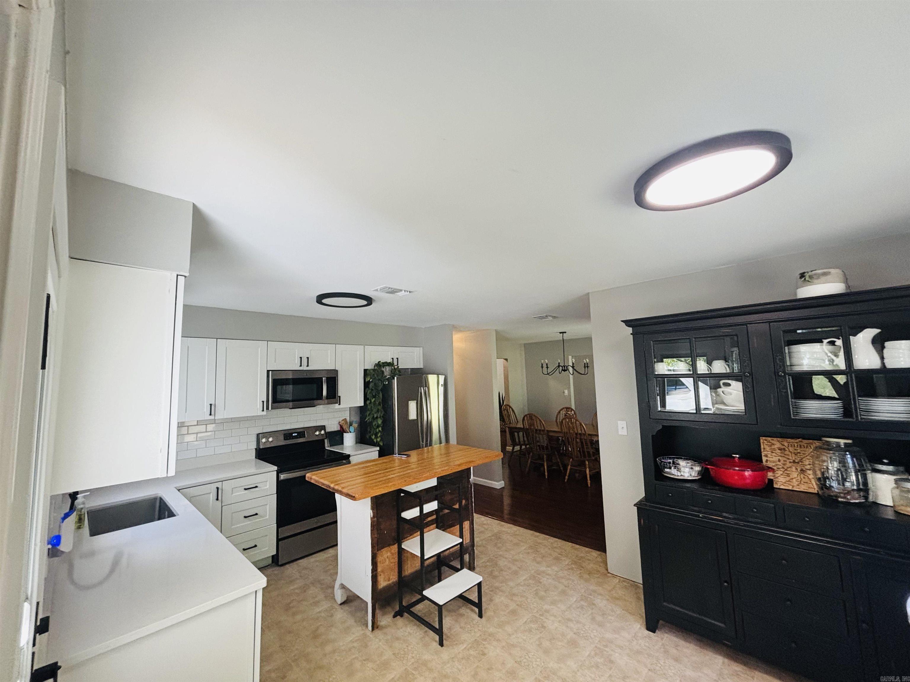 706 N 333 Highway Marshall, AR 72650