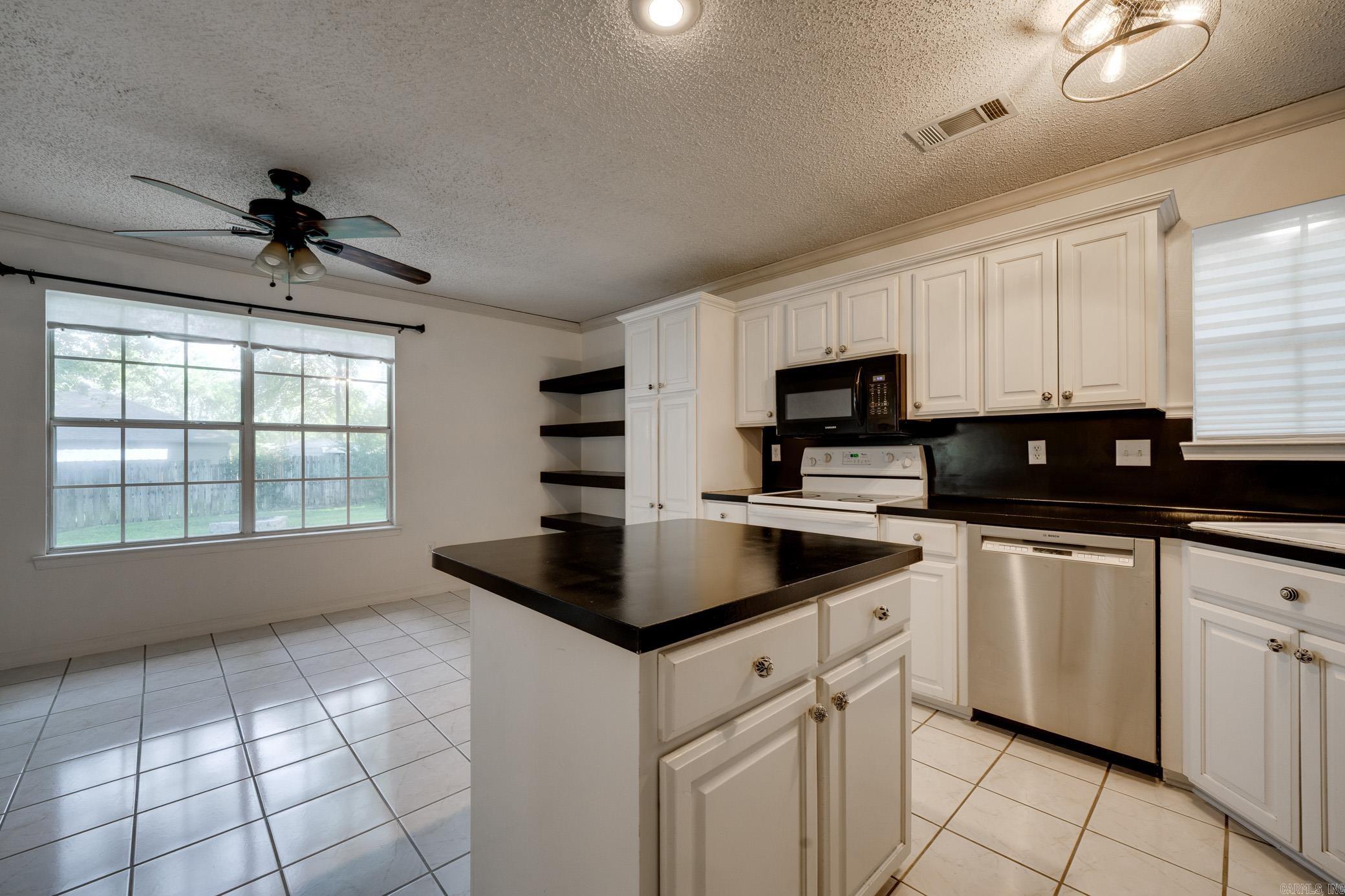 40 Bent Tree Drive Cabot, AR 72023