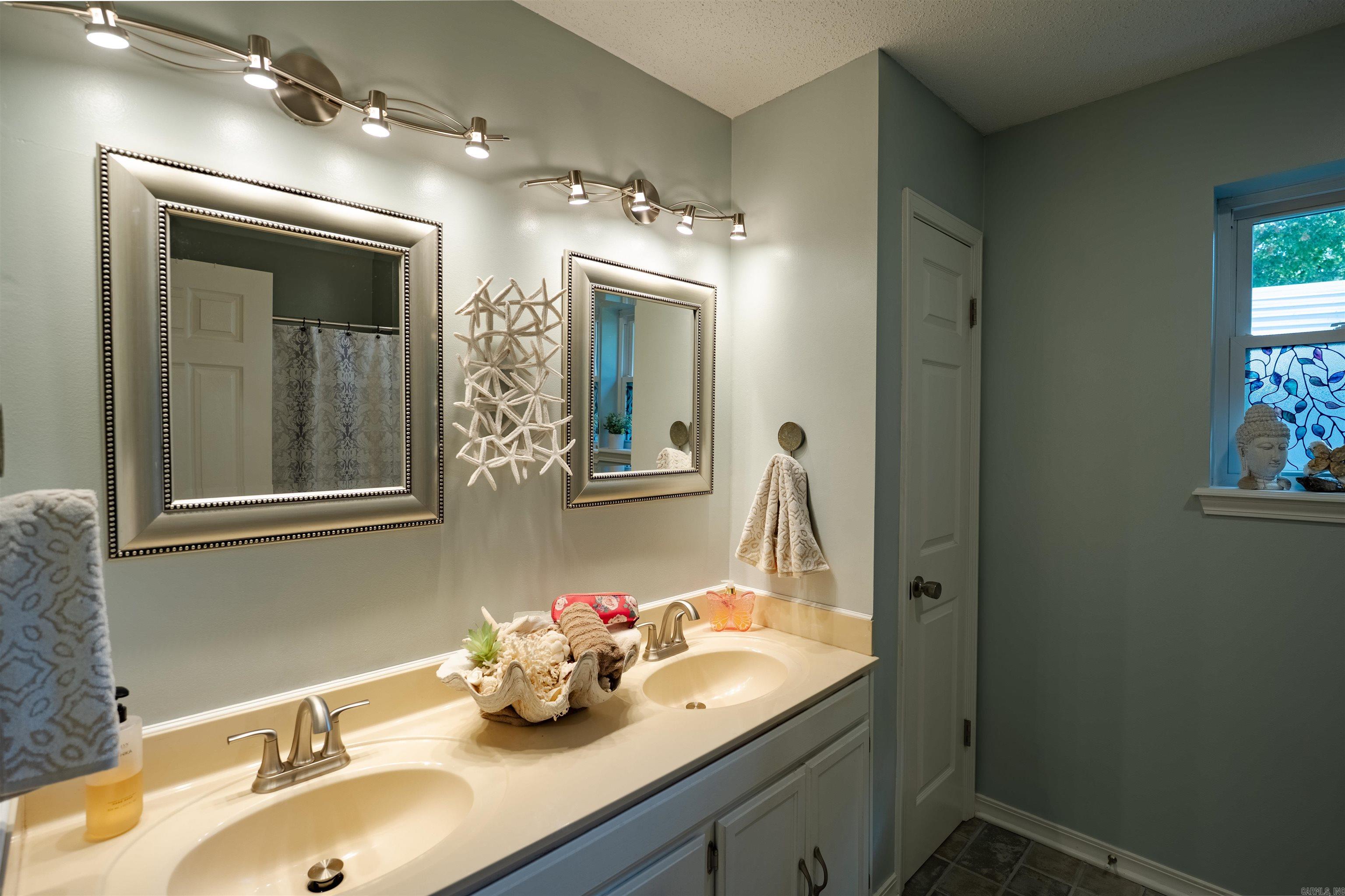 1 Club Court Jacksonville, AR 72076