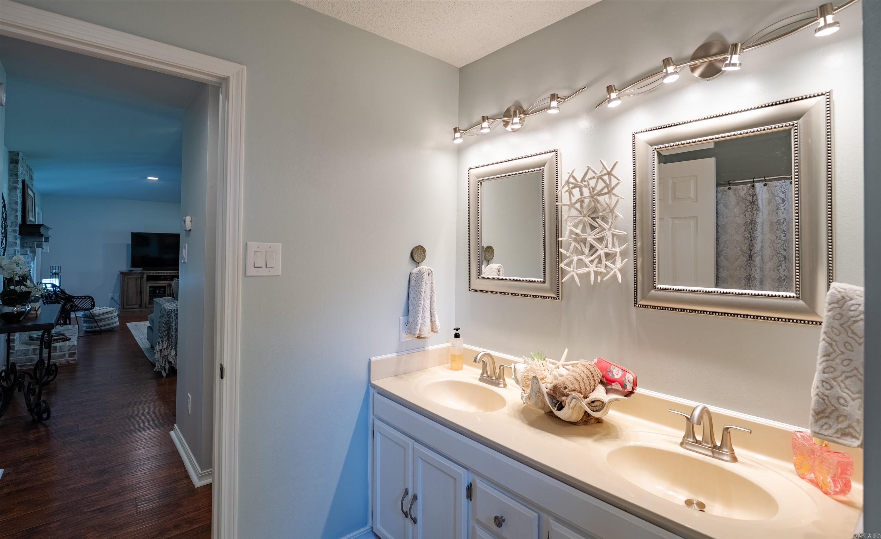 1 Club Court Jacksonville, AR 72076