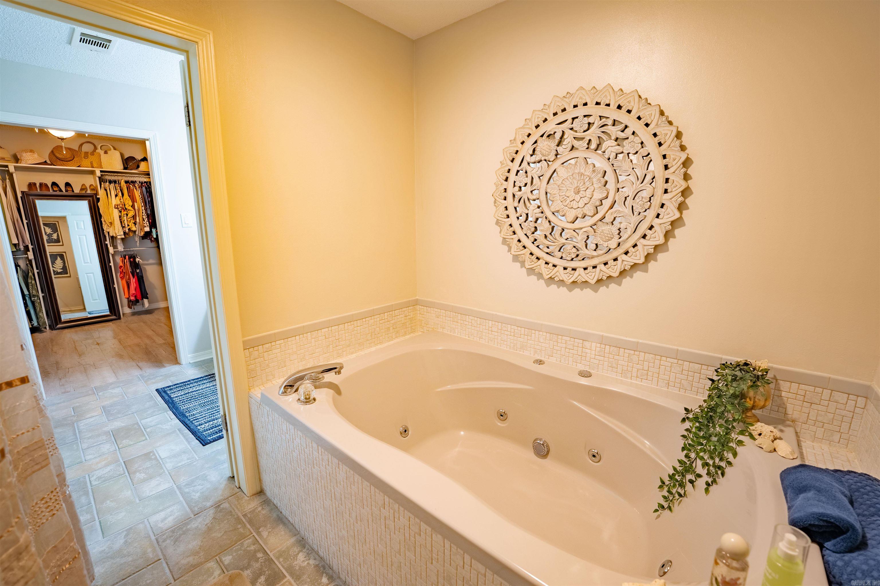 1 Club Court Jacksonville, AR 72076