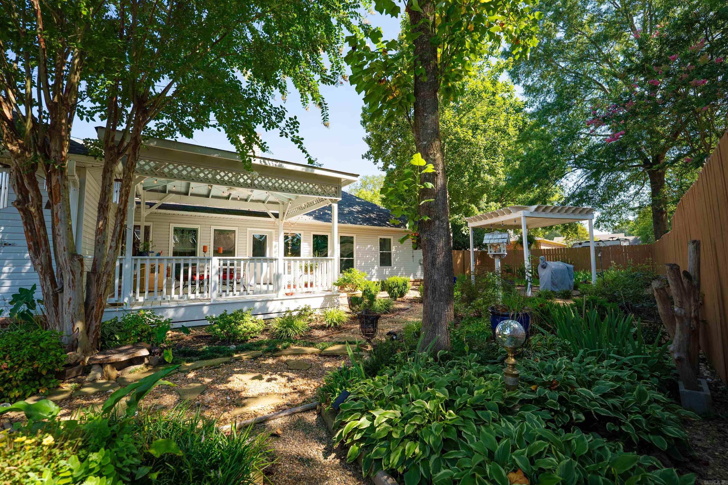 1 Club Court Jacksonville, AR 72076