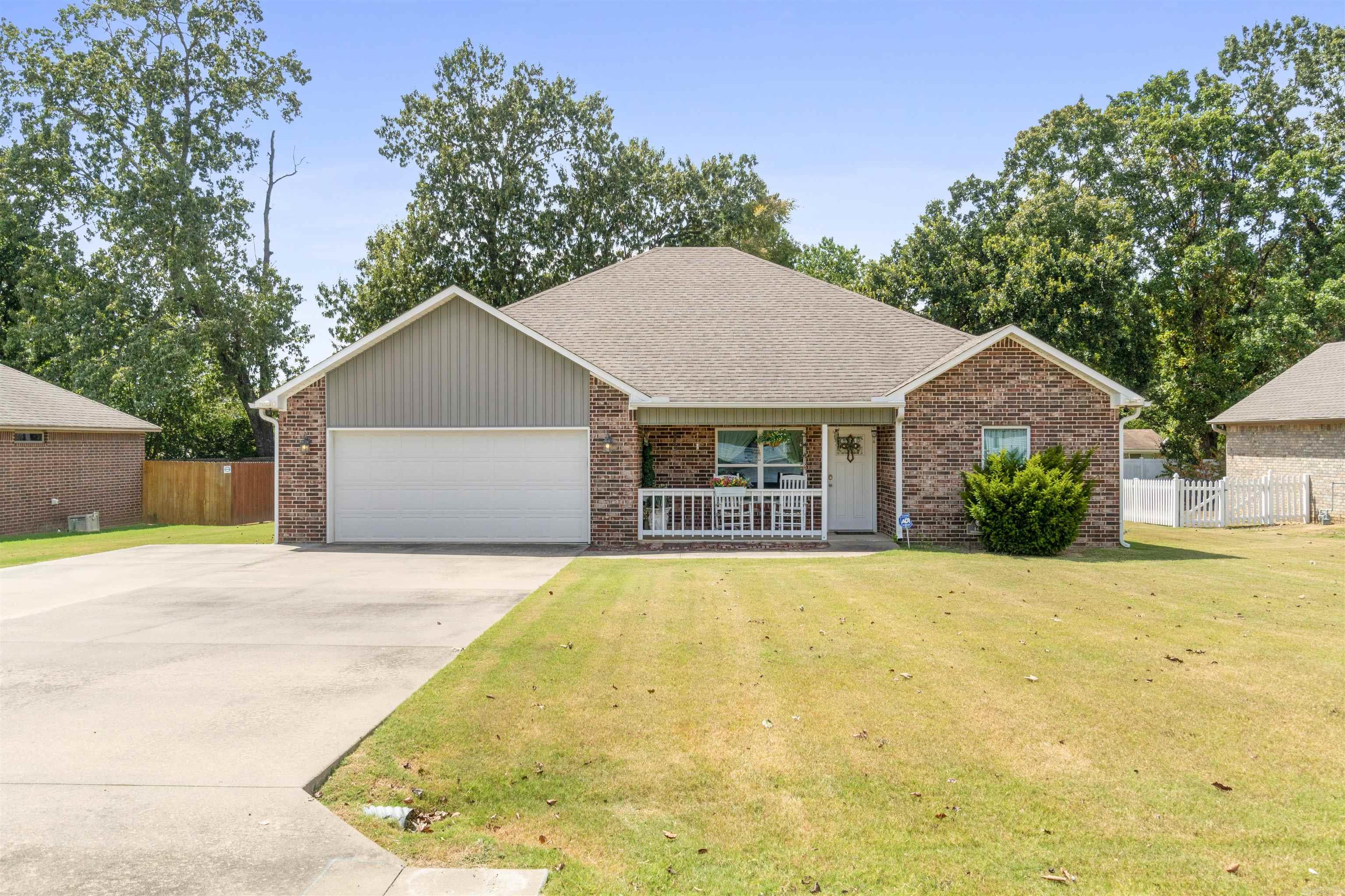 1412 Ridgefield