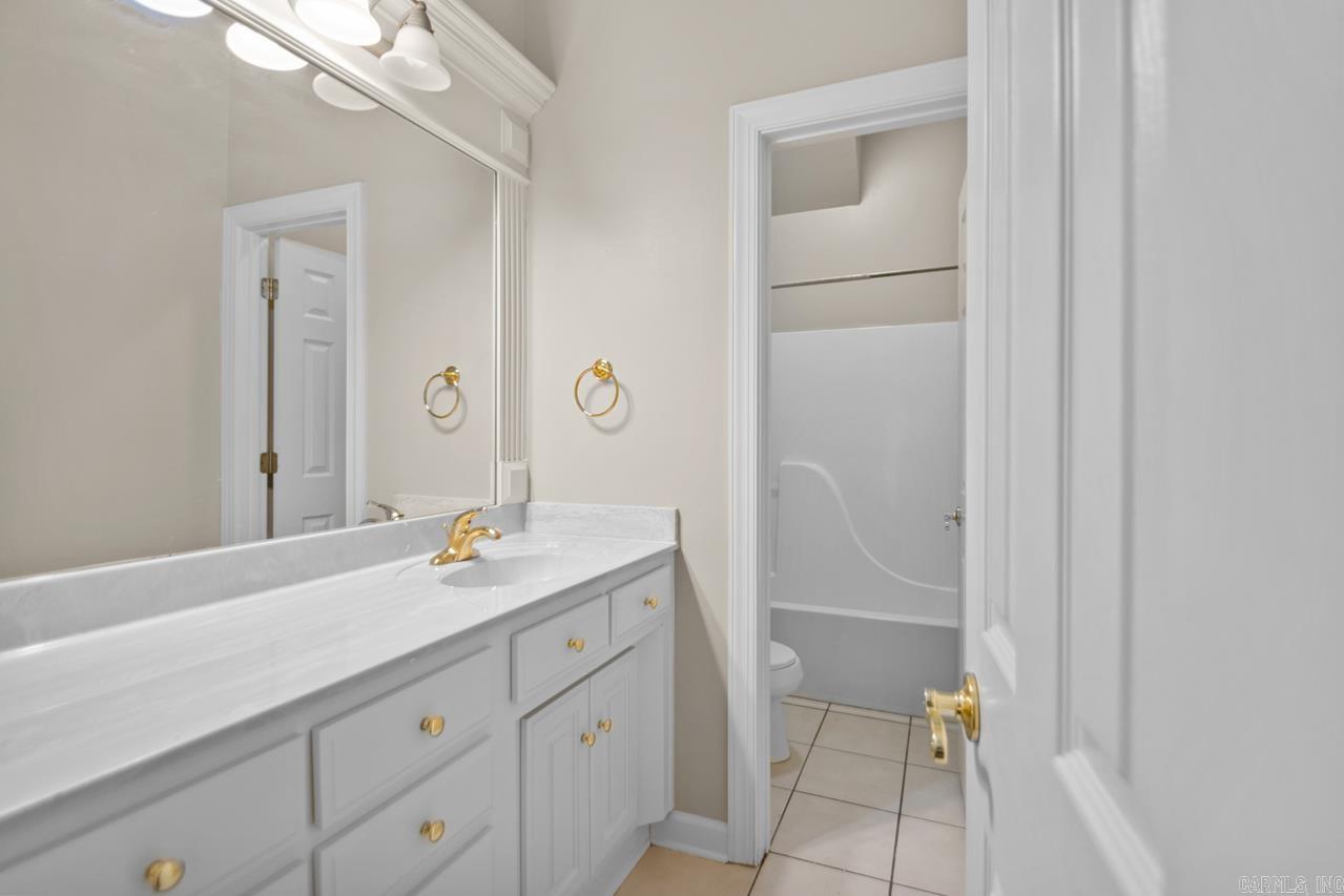 117 Limoges  Maumelle, AR