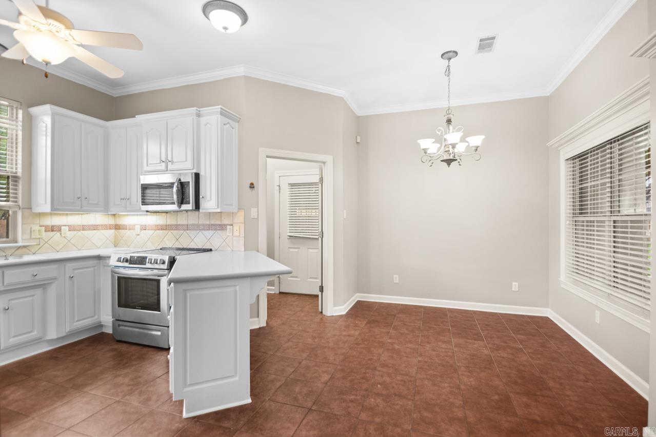 117 Limoges  Maumelle, AR