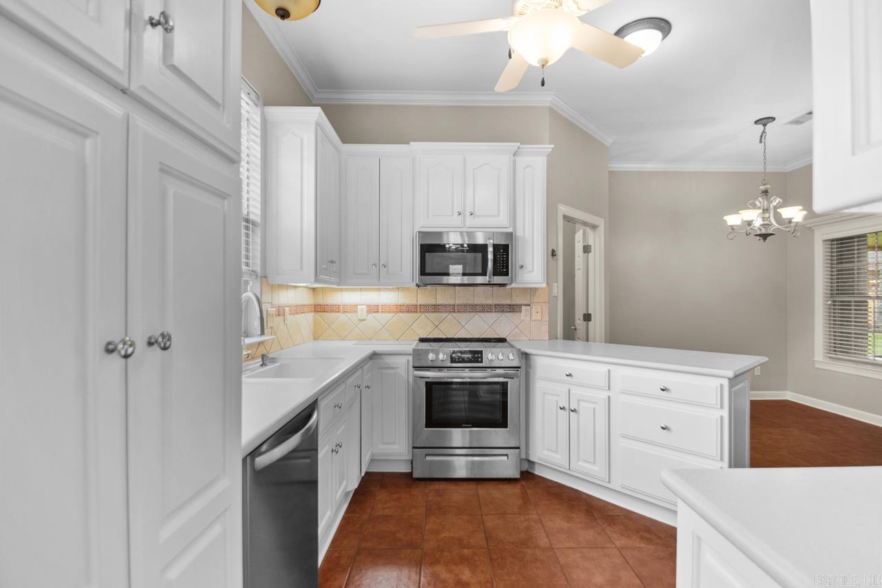 117 Limoges  Maumelle, AR