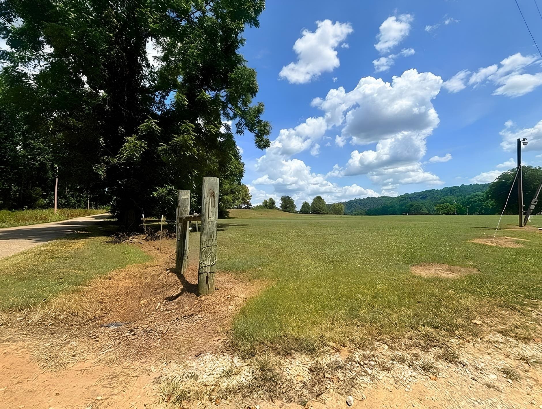  Griffin Block 2, Lot 2  Hardy, AR