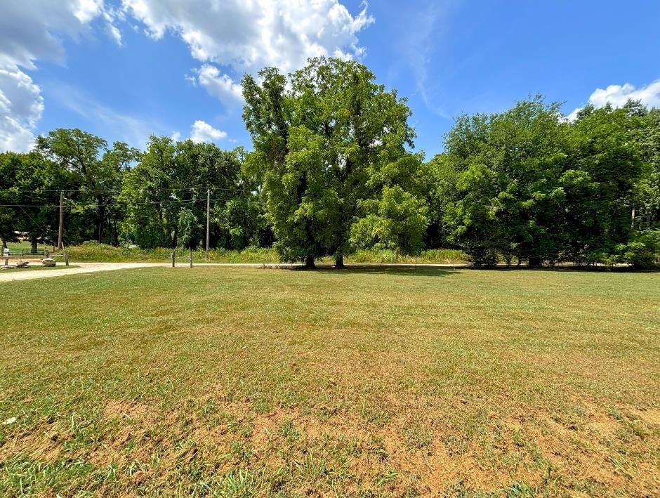  Griffin Block 2, Lot 2  Hardy, AR