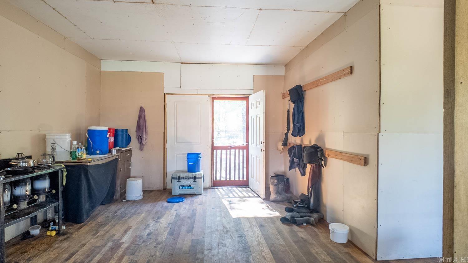 645 County Road 201  Alton, MO