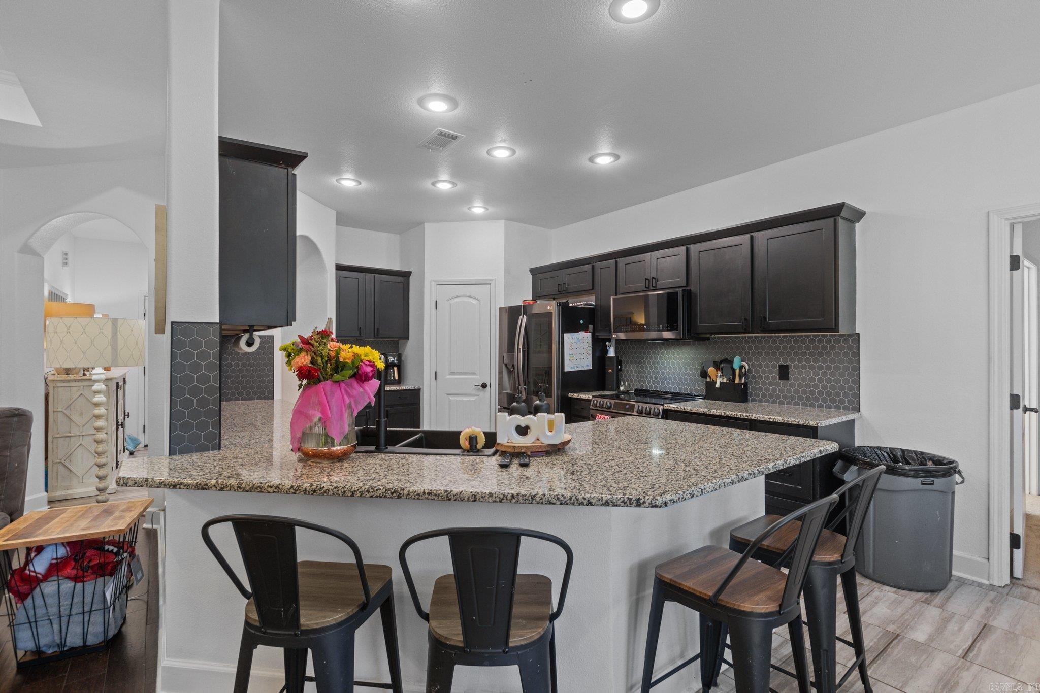 6898 Grace Village  Alexander, AR