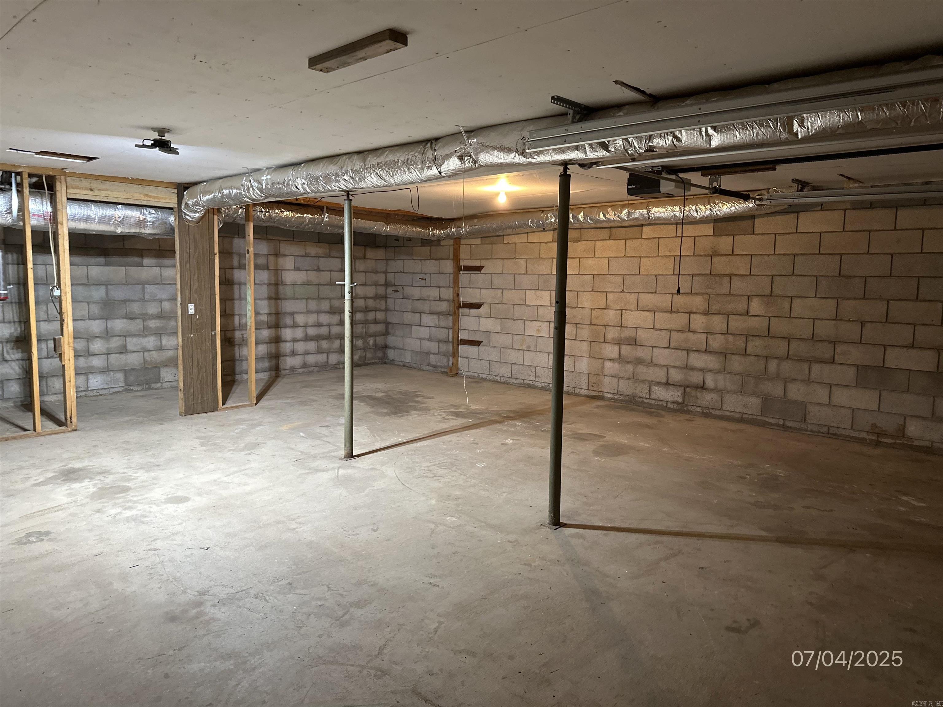 61 NC 6086  Jasper, AR