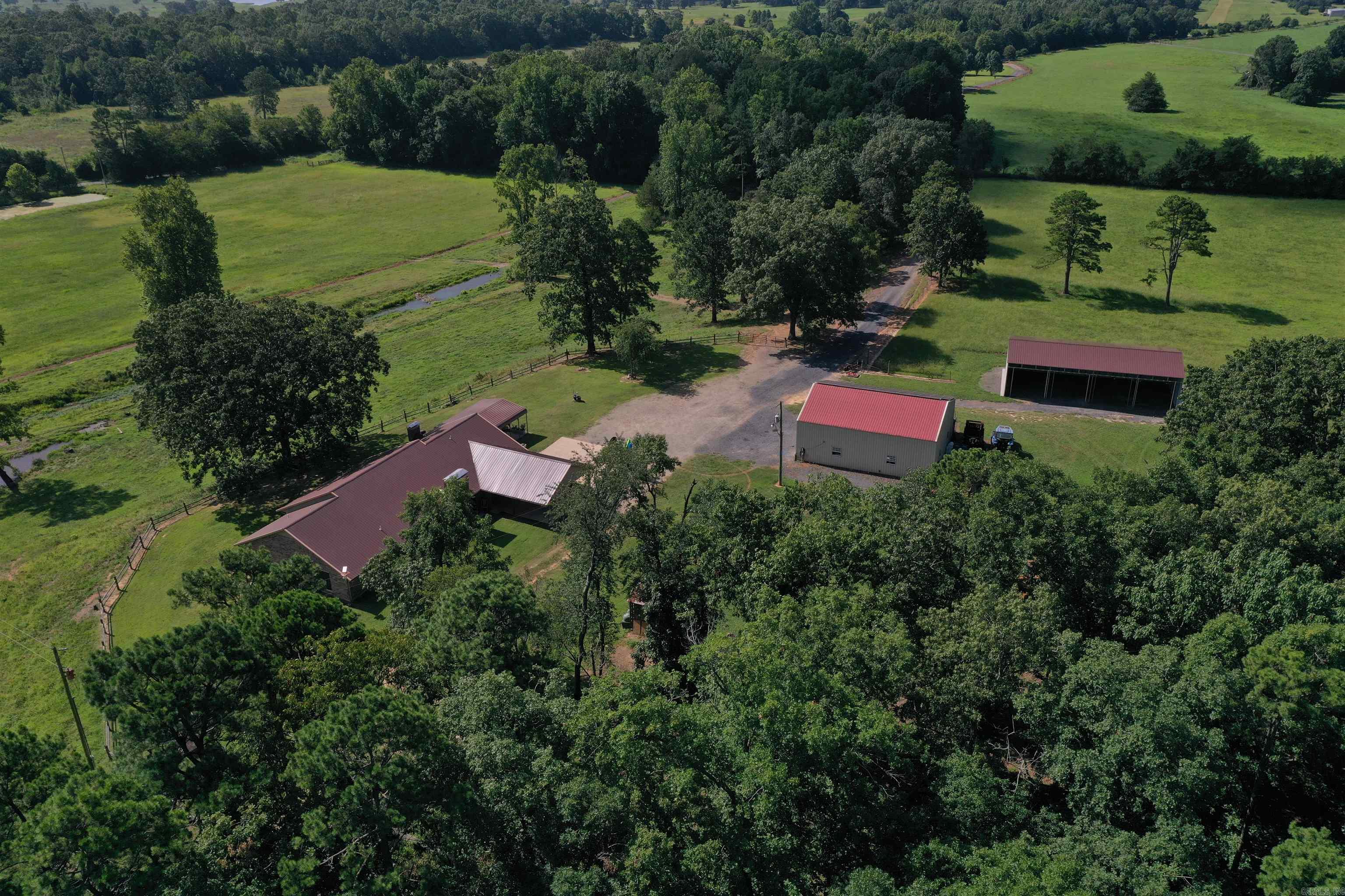 158 CLC Lane  Mena, AR