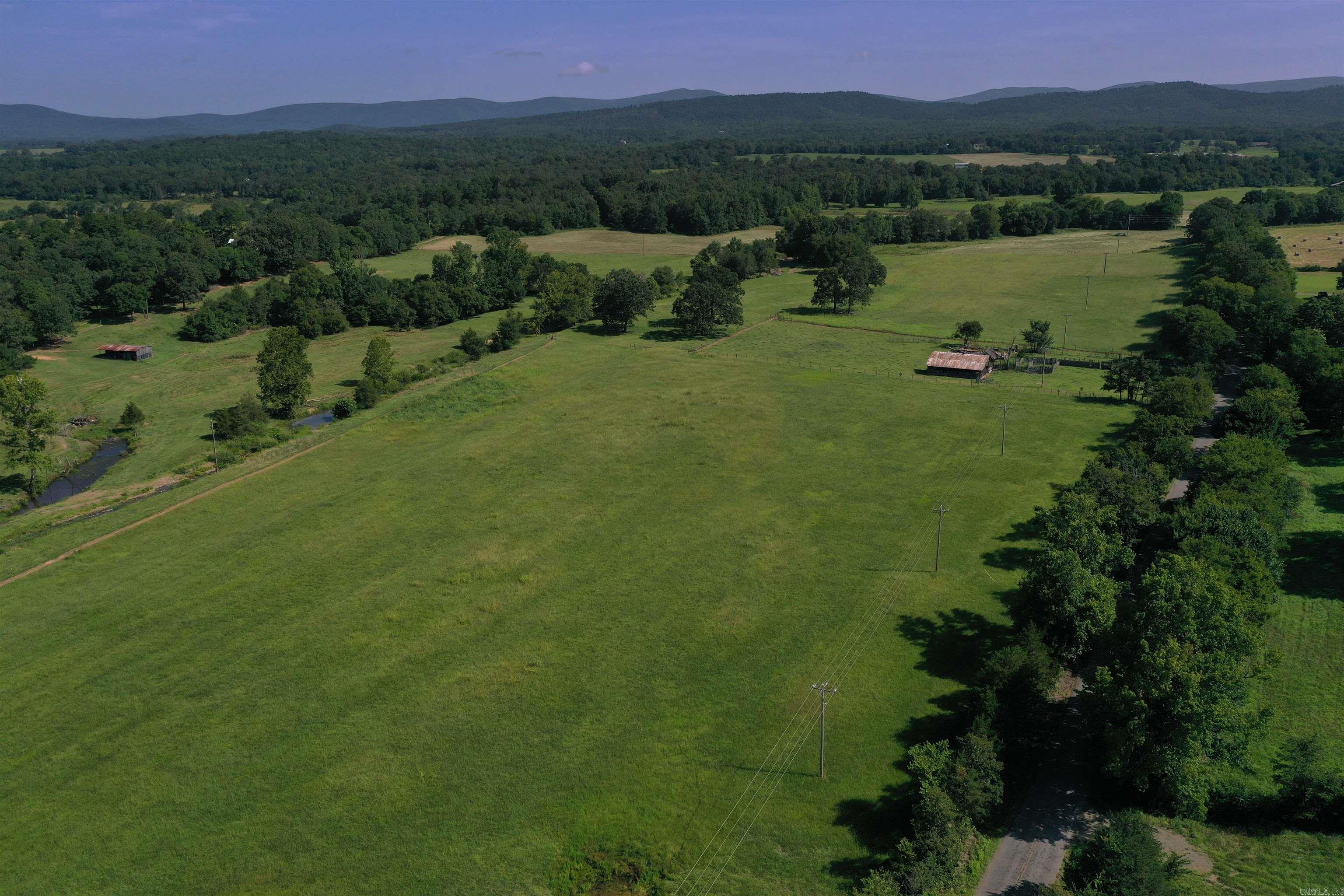 158 CLC Lane  Mena, AR