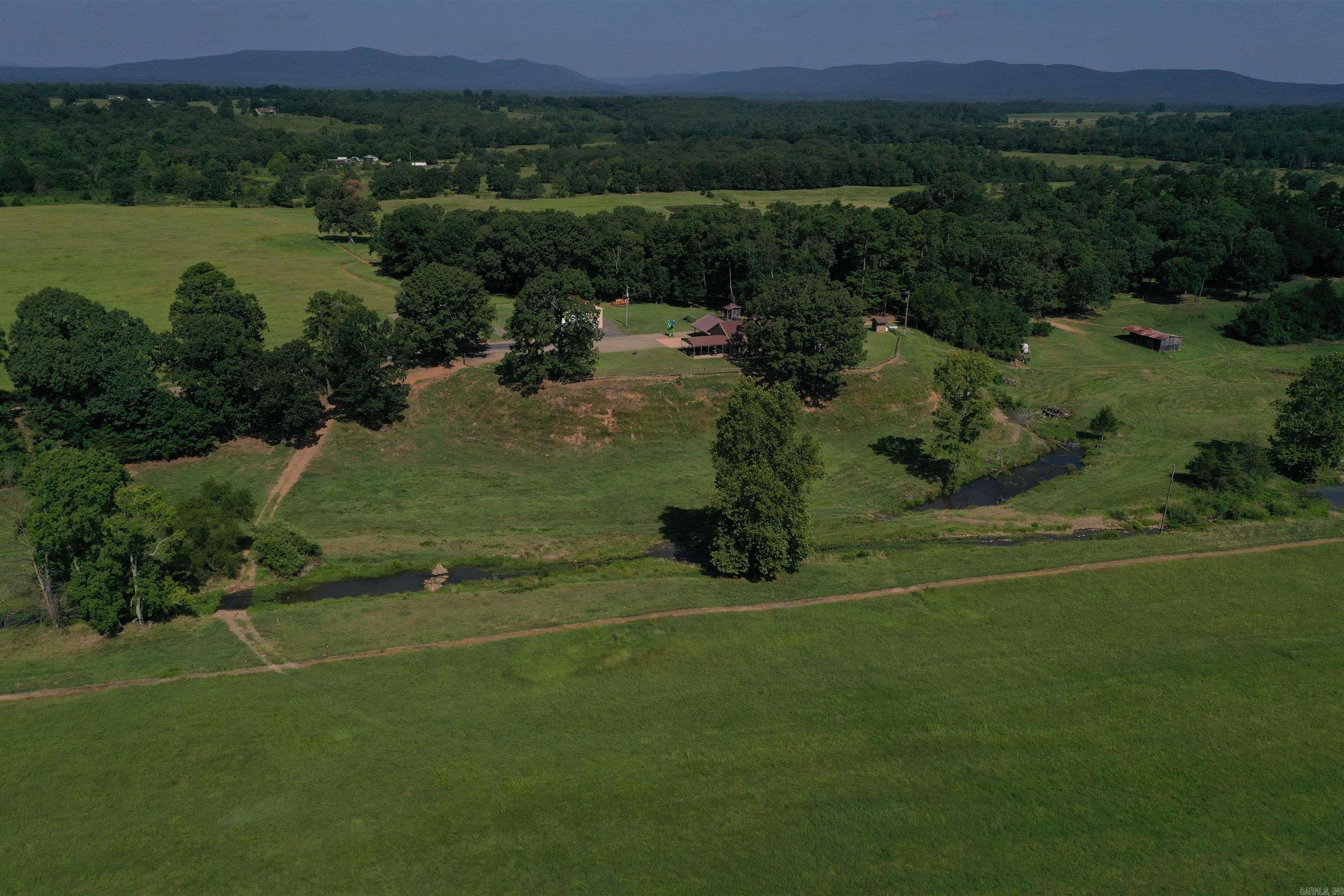 158 CLC Lane  Mena, AR