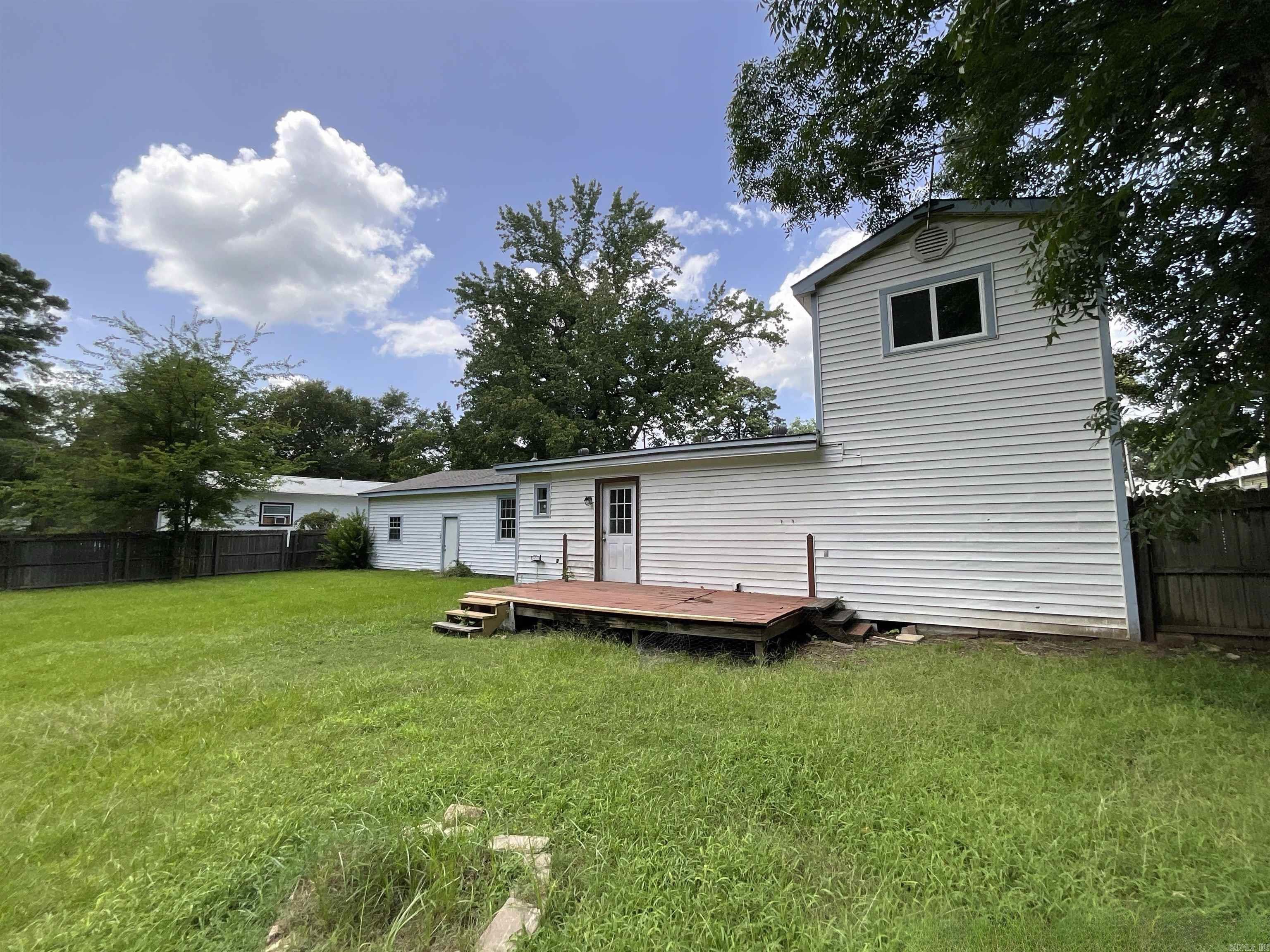 308 E Douglas  Jefferson, TX