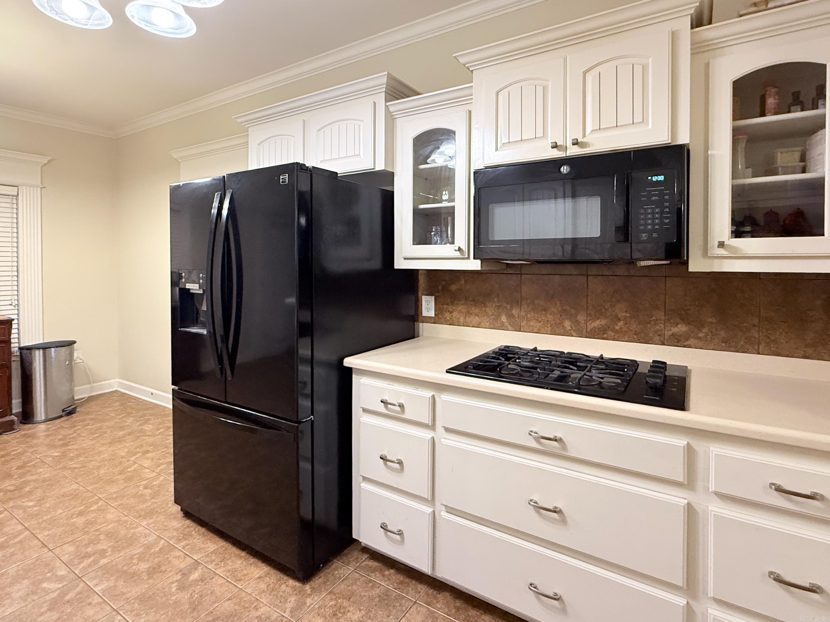 105 Valderrama Drive Benton, AR 72015