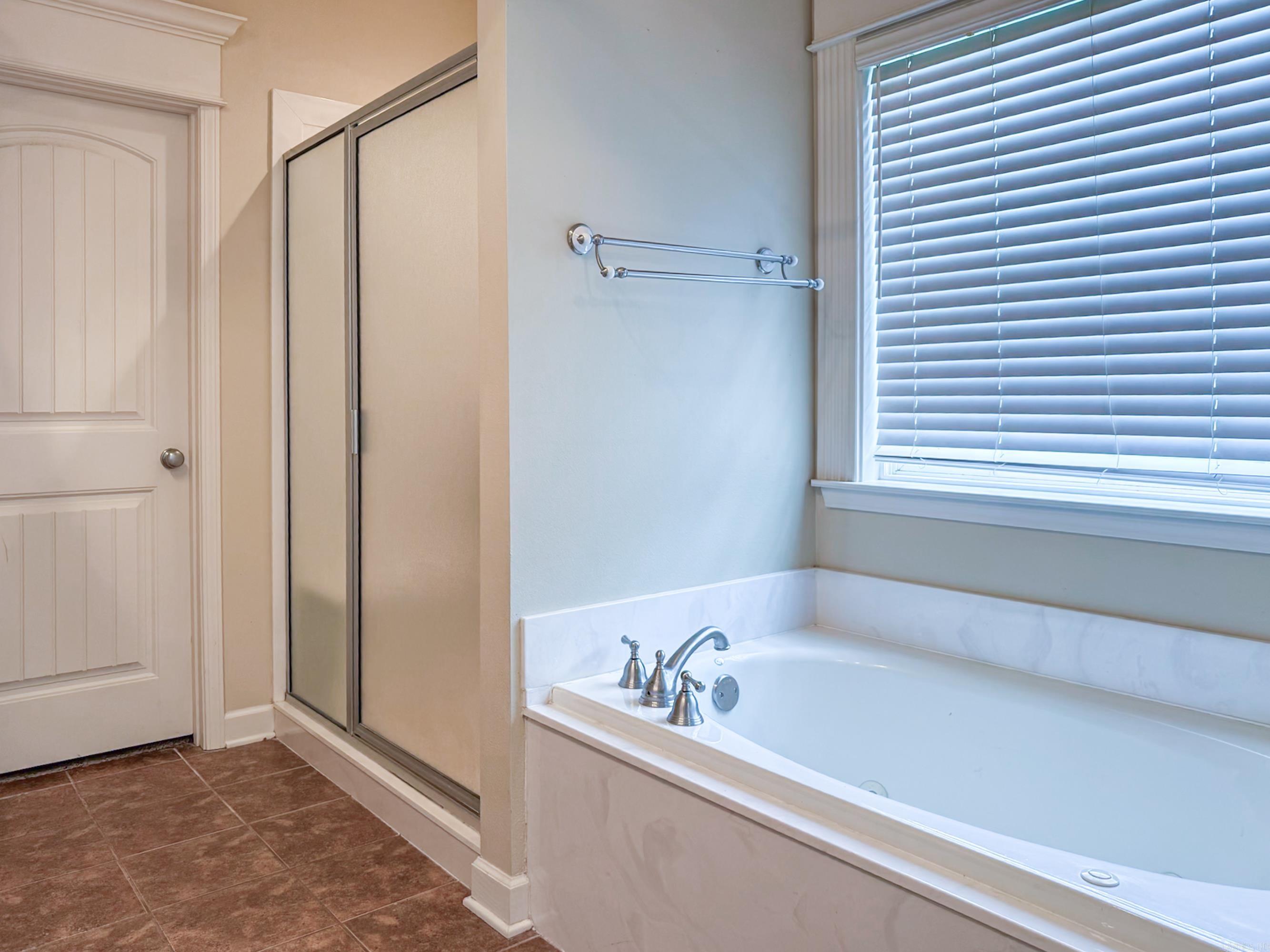 105 Valderrama Drive Benton, AR 72015