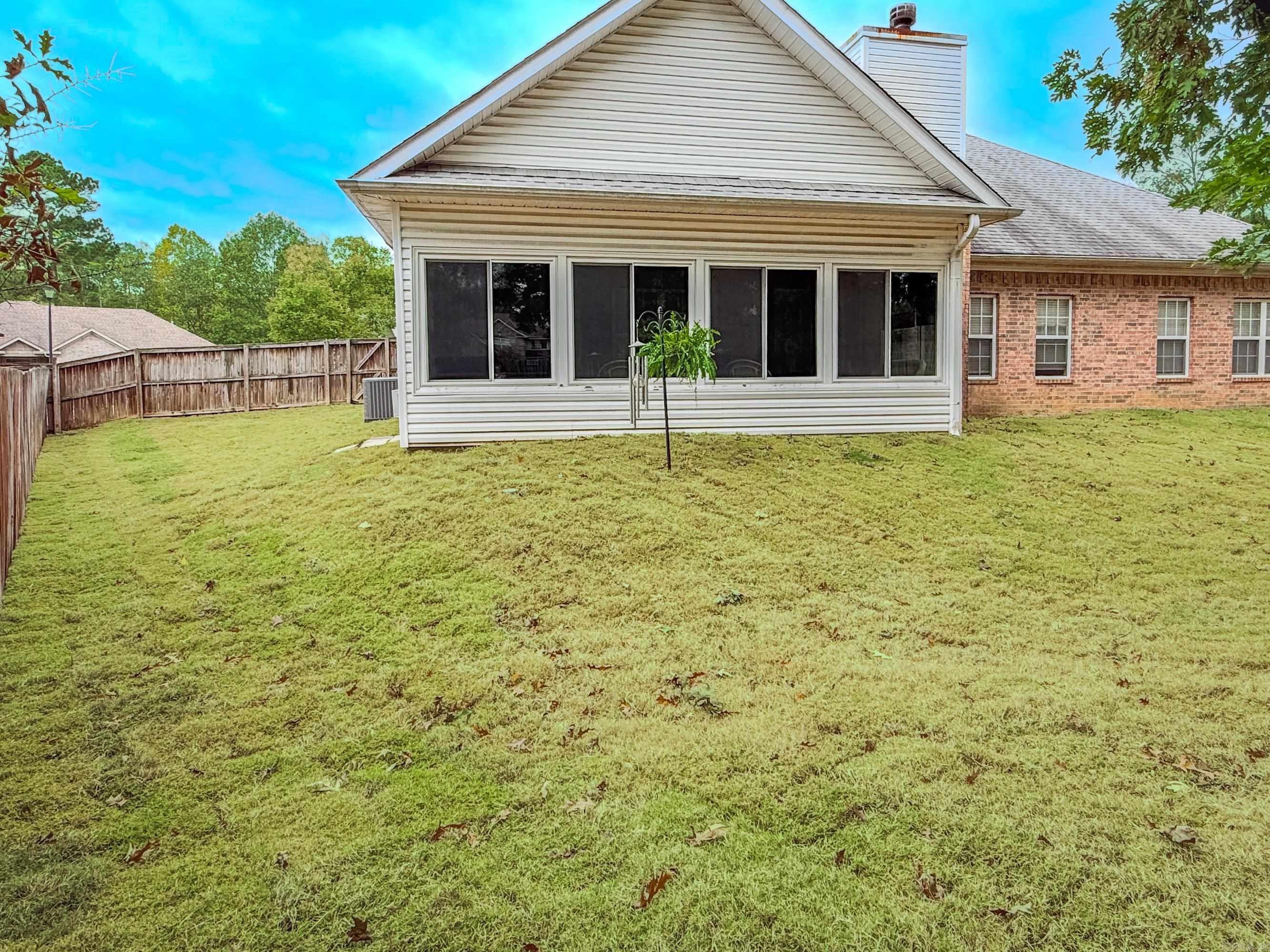 105 Valderrama Drive Benton, AR 72015