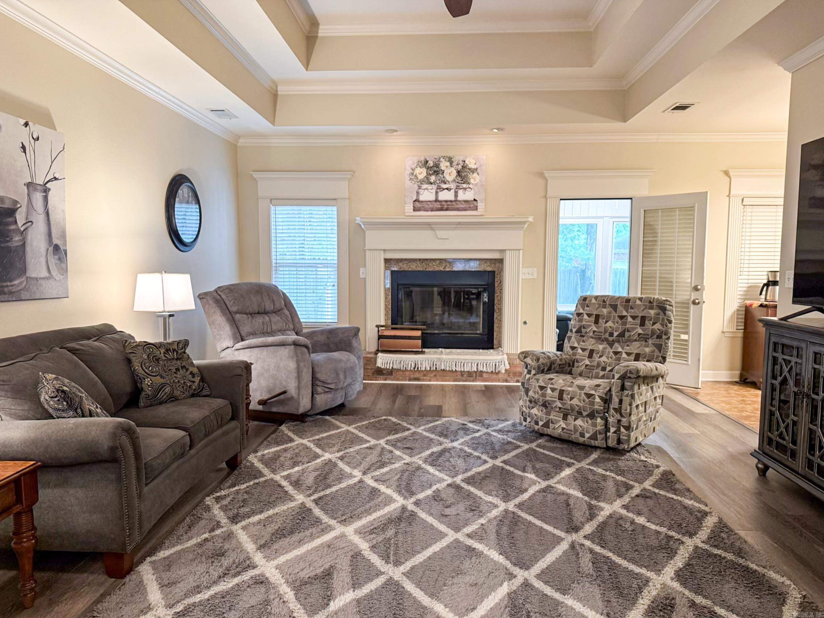 105 Valderrama Drive Benton, AR 72015