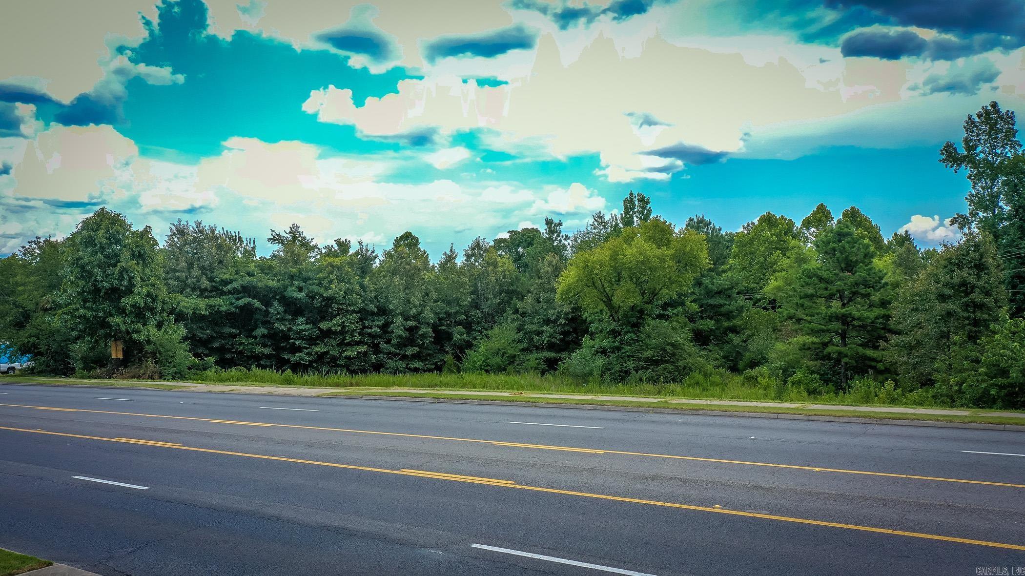 1639 Highway 65  Clinton, AR