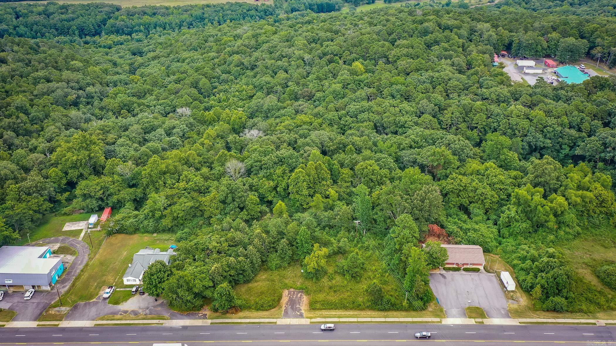 1639 Highway 65  Clinton, AR