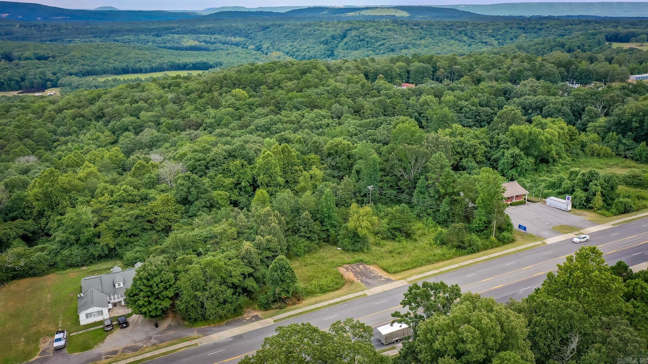 1639 Highway 65  Clinton, AR