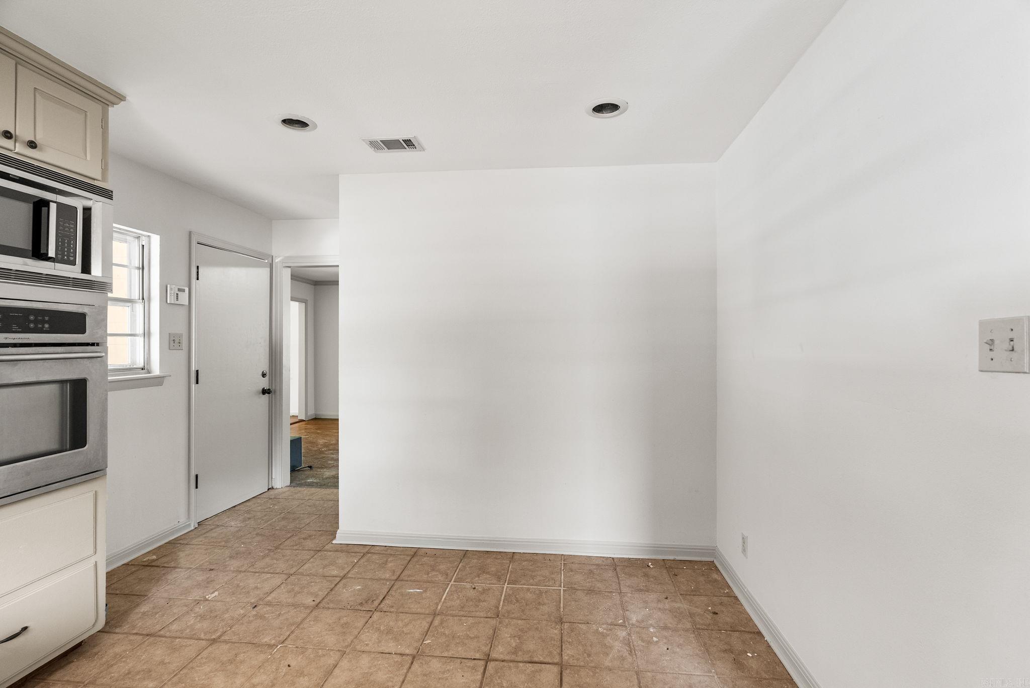 4 Pilot Point  Little Rock, AR