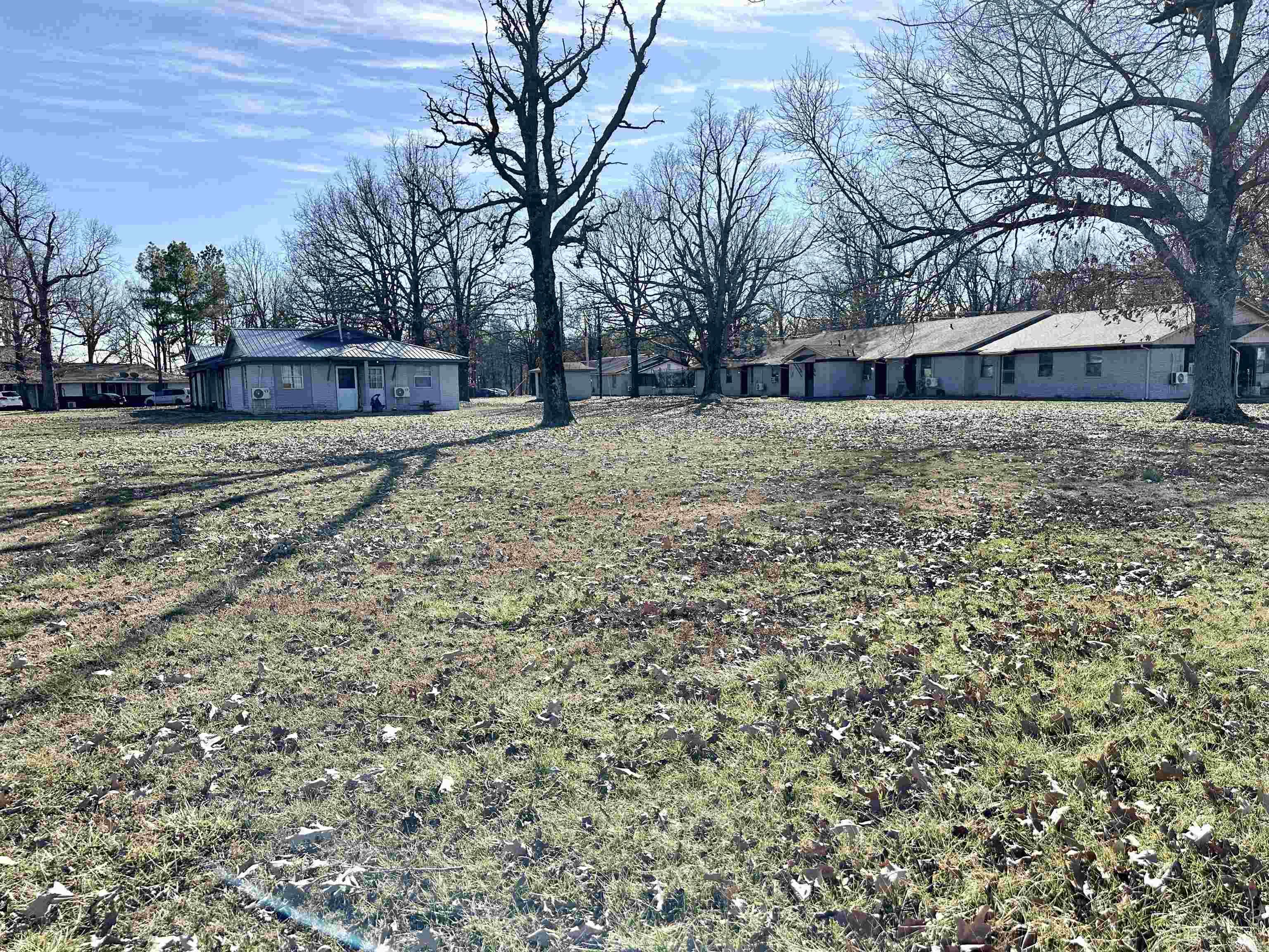195, 18, 208 CR 137  Corning, AR