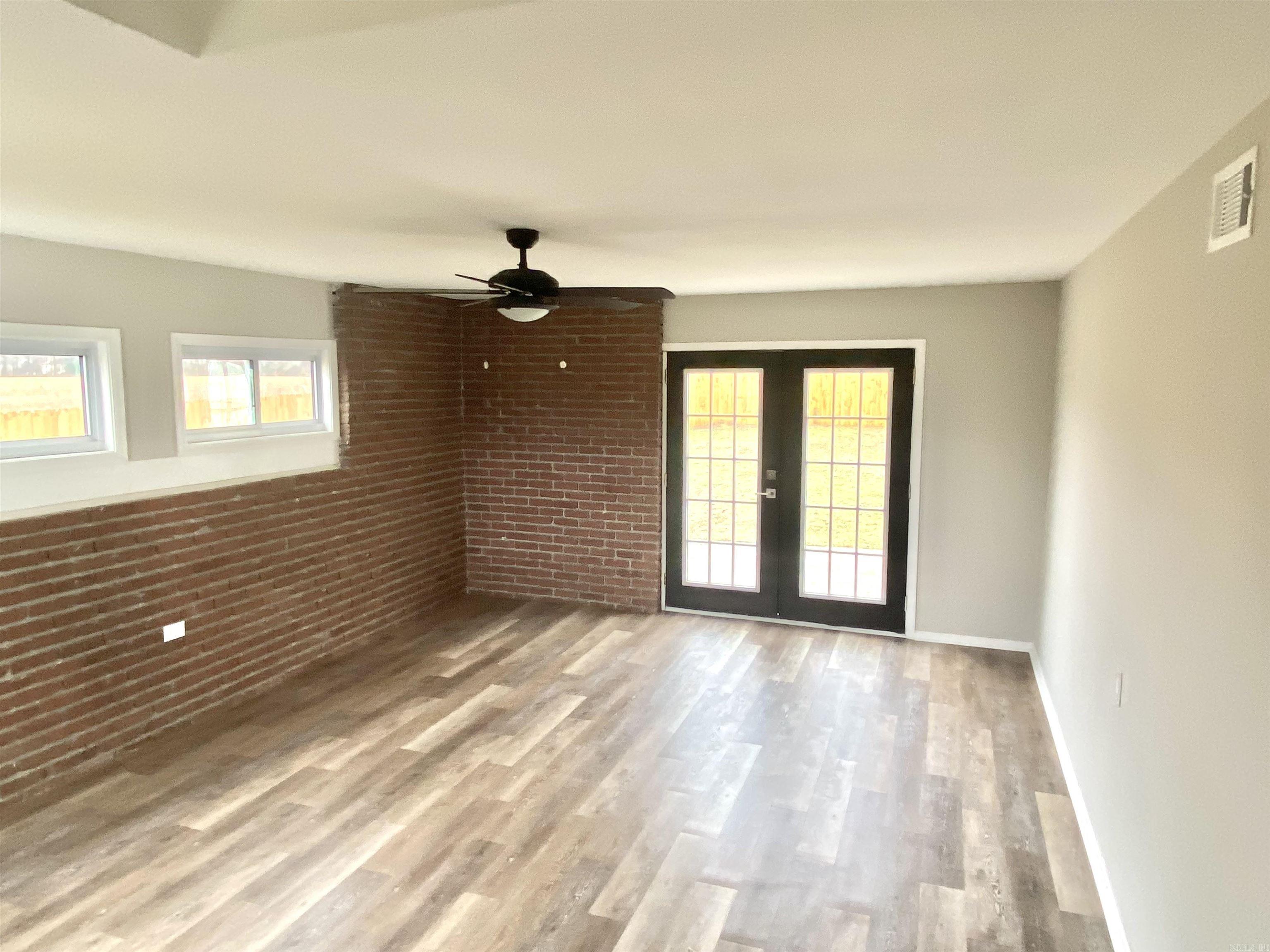 22 Quillen  North Little Rock, AR