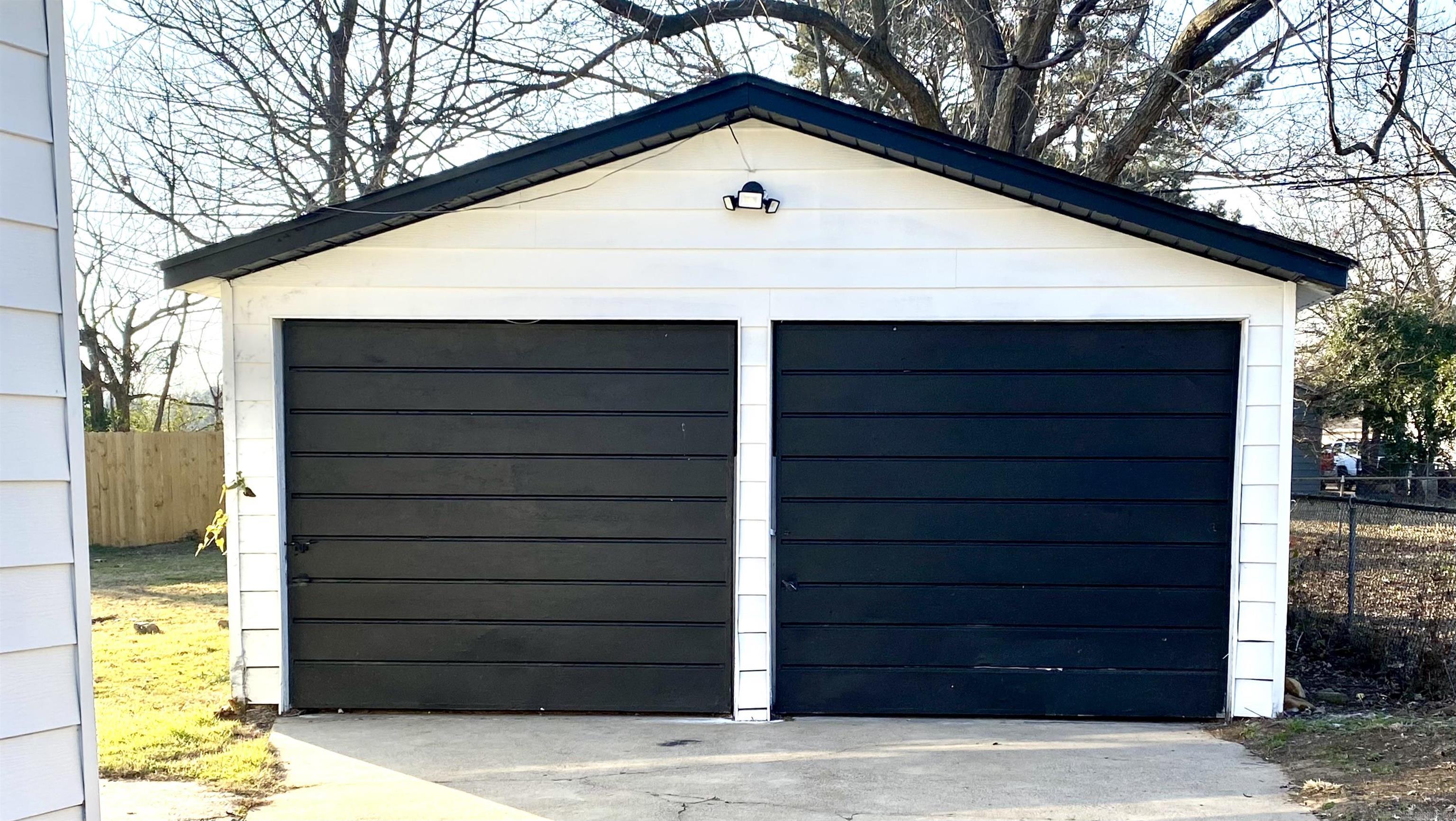 22 Quillen  North Little Rock, AR