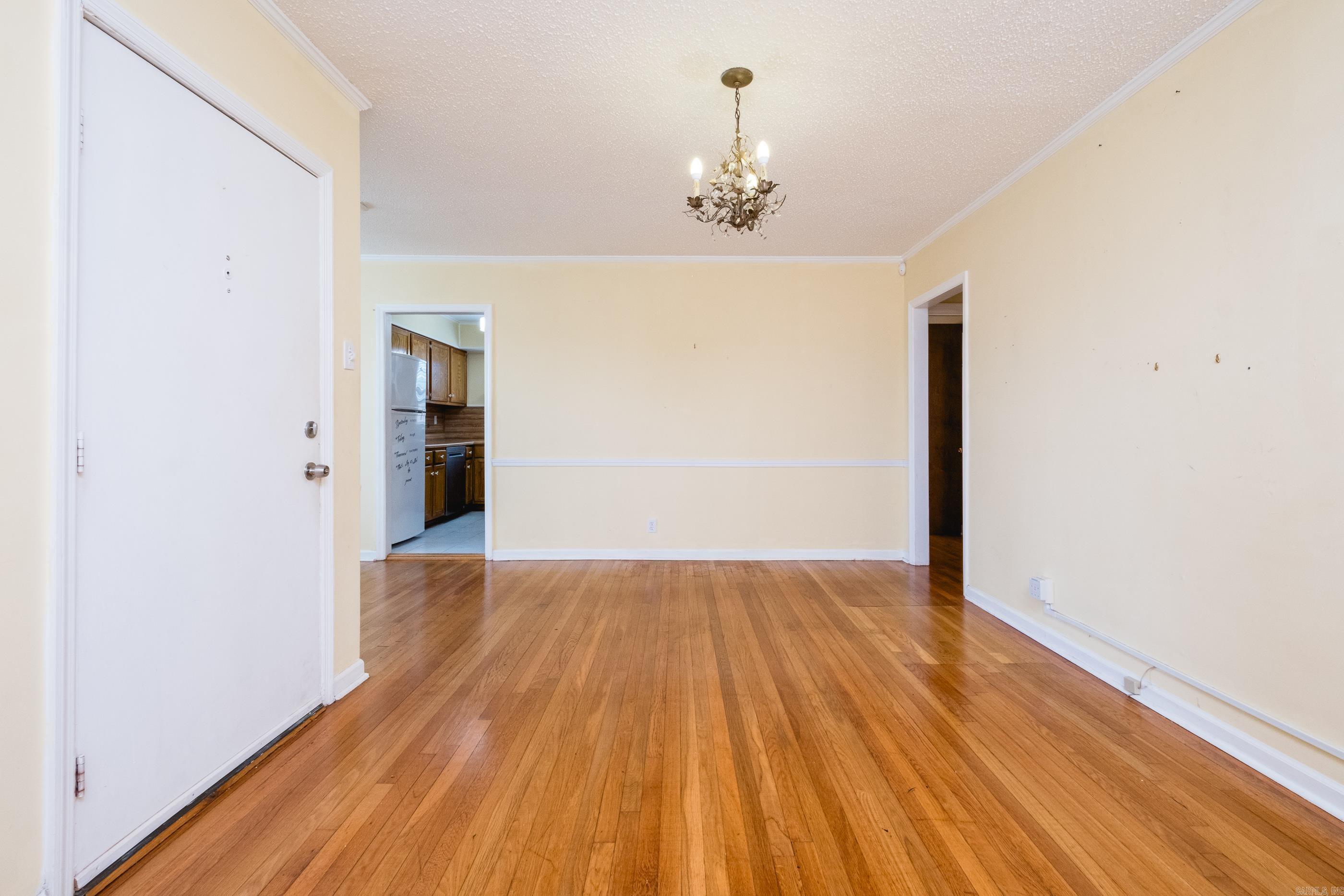 124 Englewood Road Cammack Village, AR 72207