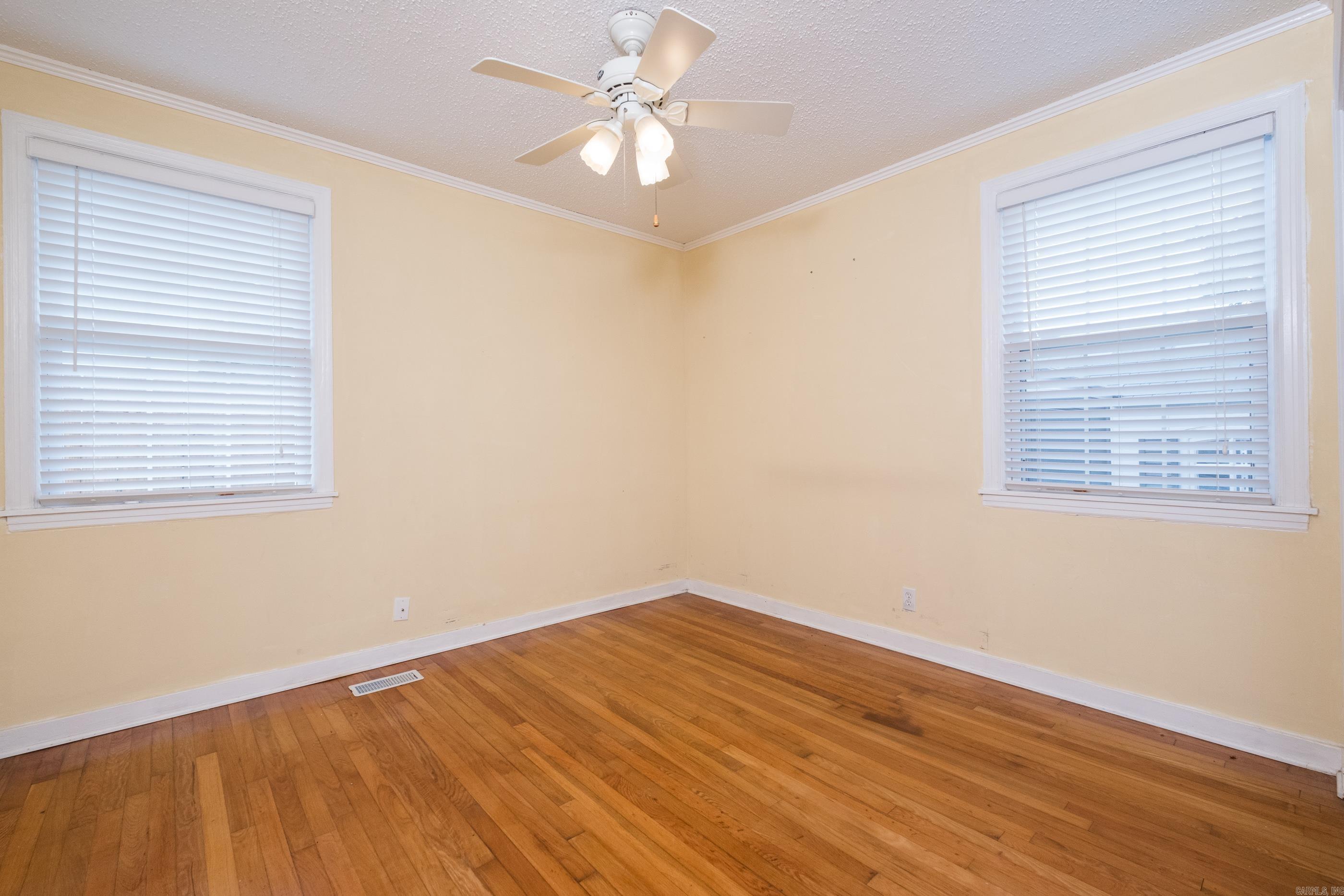 124 Englewood Road Cammack Village, AR 72207