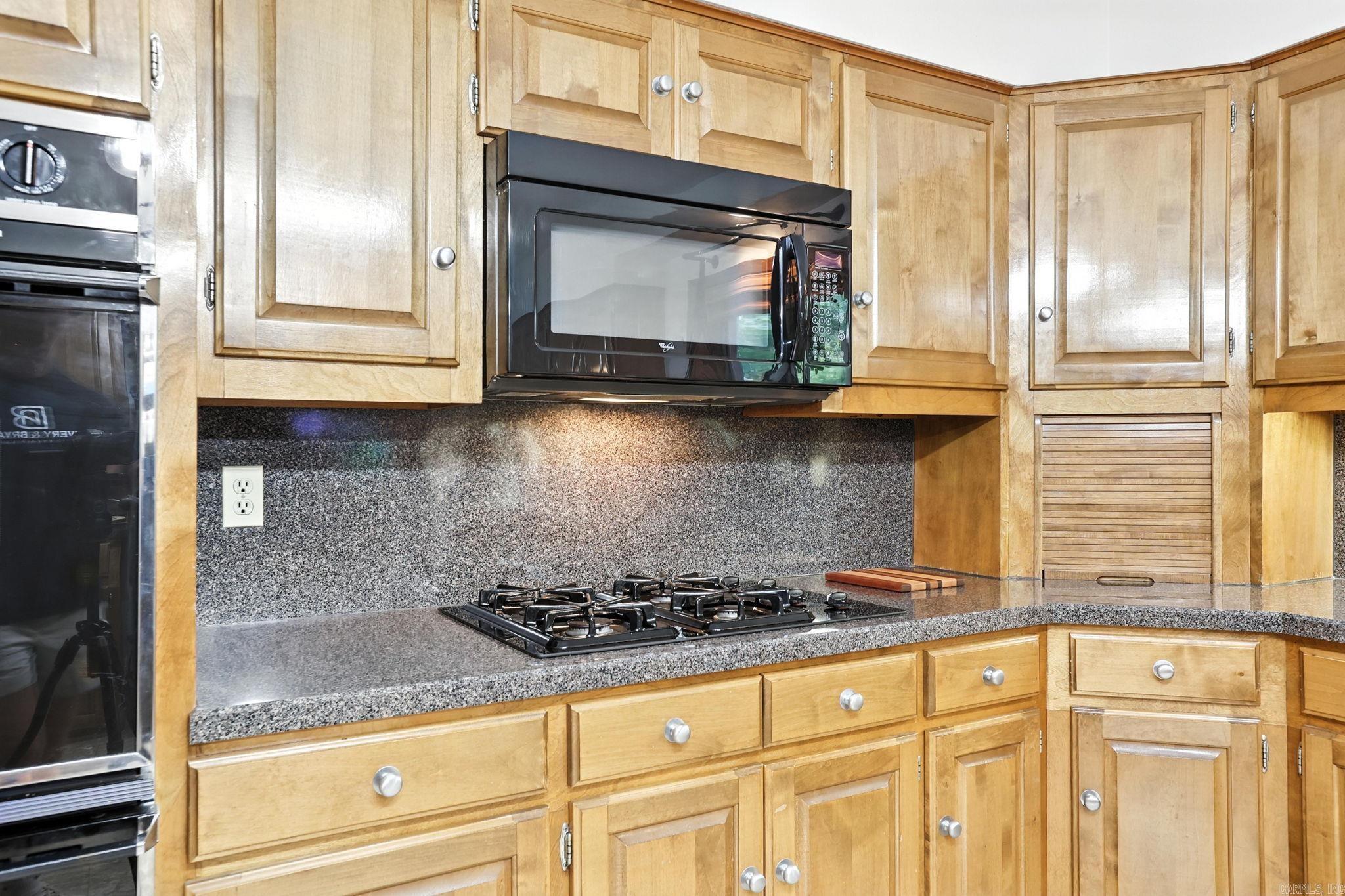 1190 Cambridge Circle Benton, AR 72019