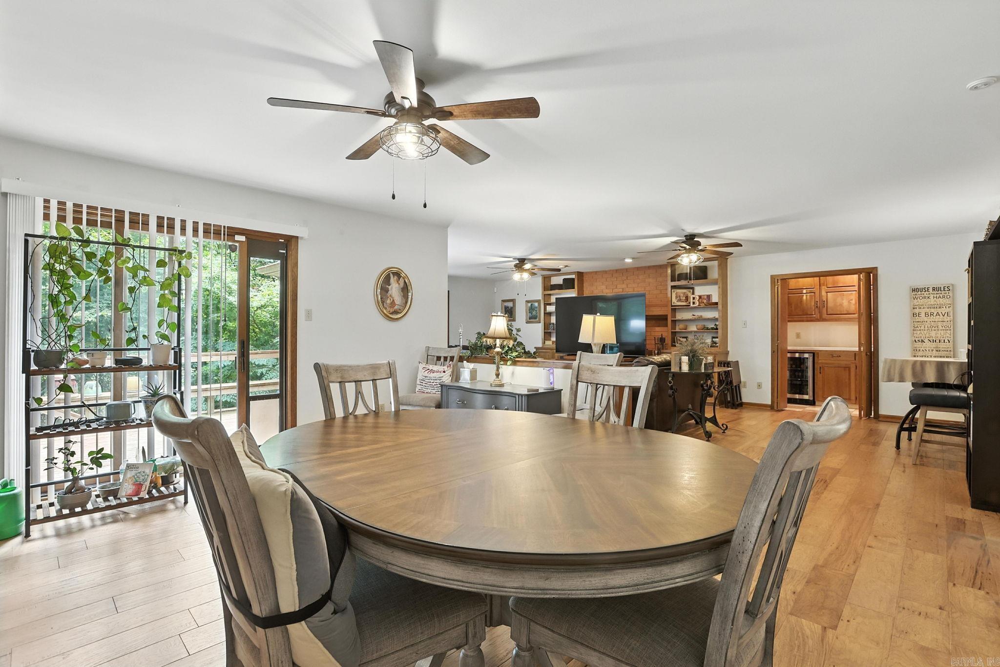 1190 Cambridge Circle Benton, AR 72019