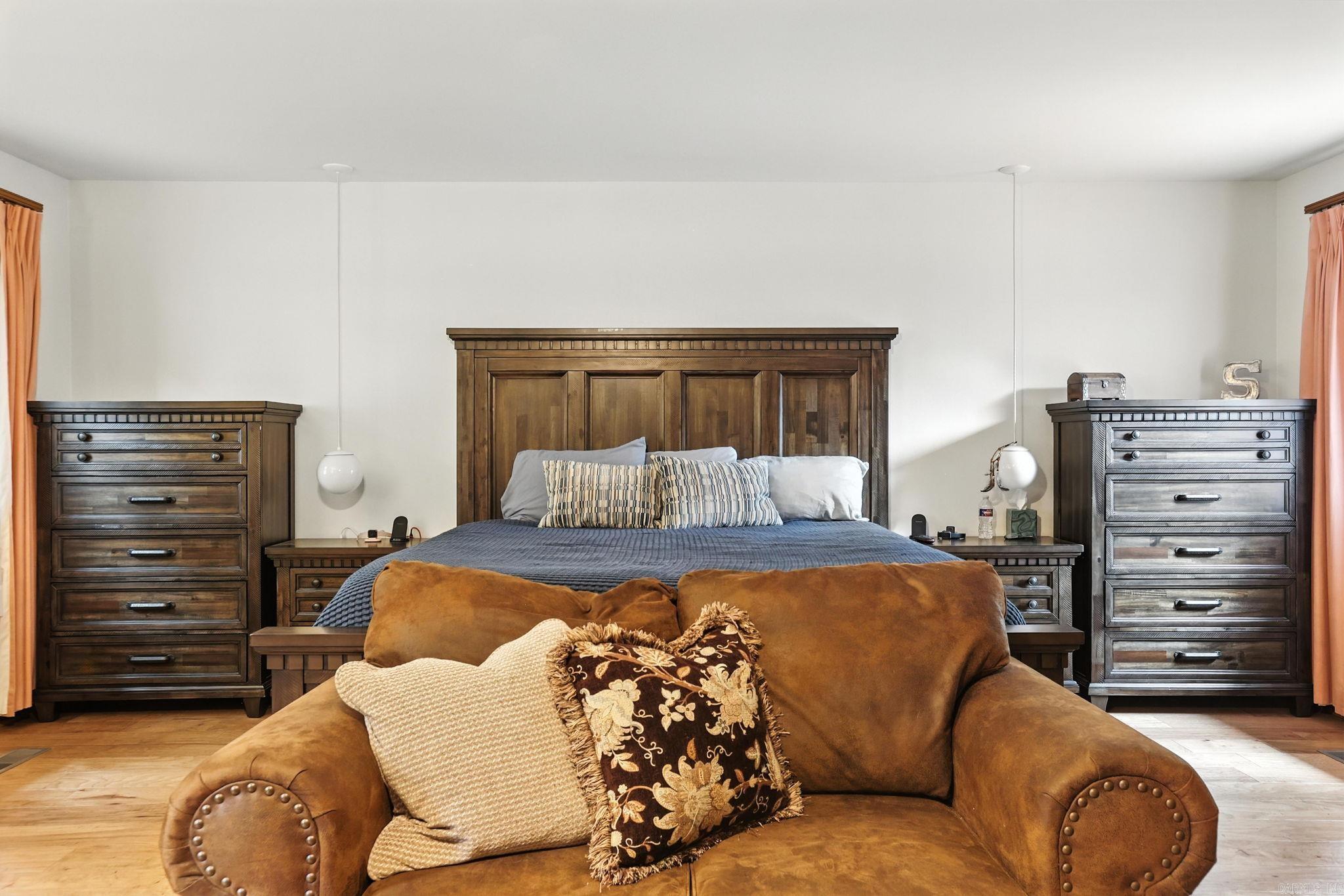 1190 Cambridge Circle Benton, AR 72019