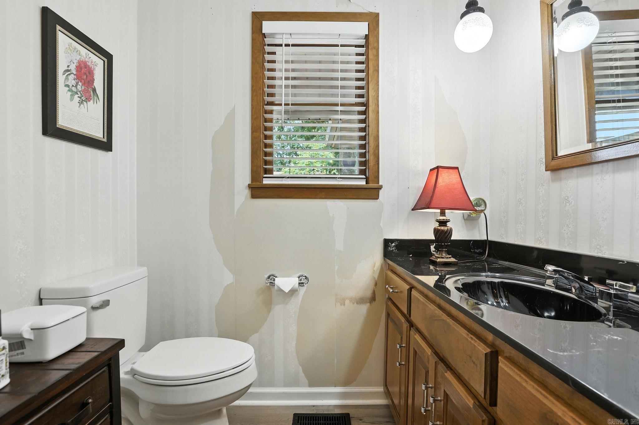 1190 Cambridge Circle Benton, AR 72019