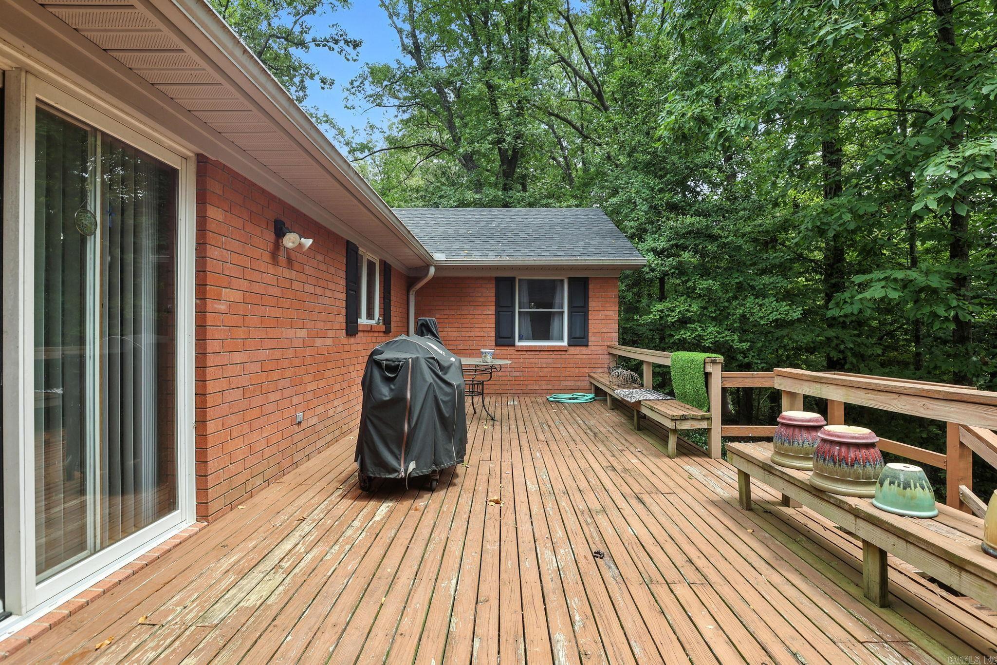 1190 Cambridge Circle Benton, AR 72019