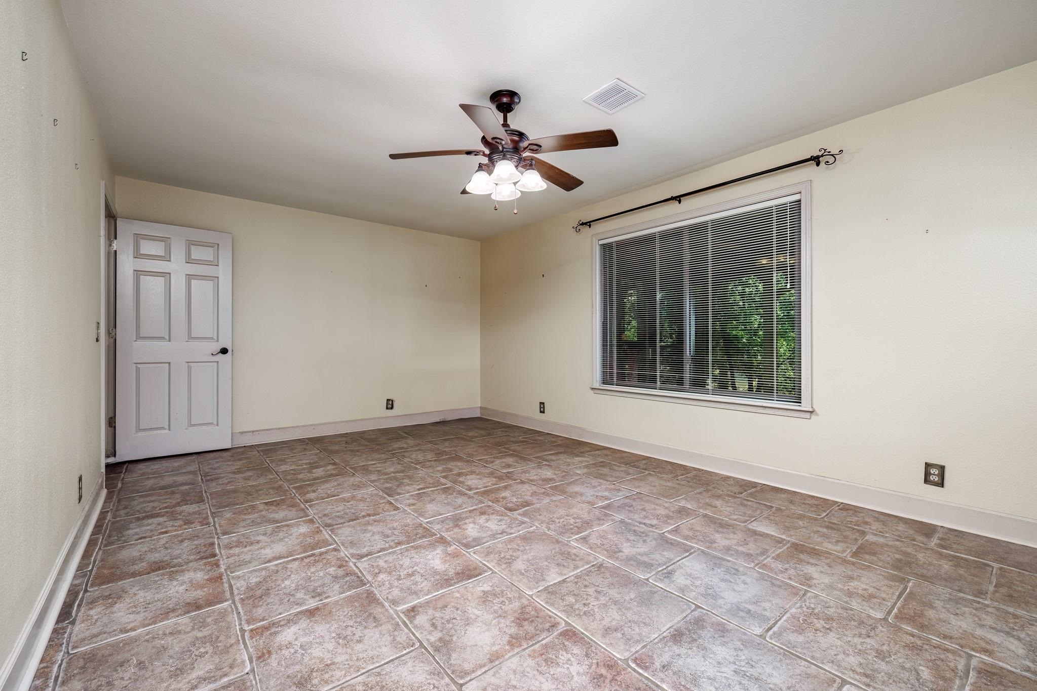 979 Hayden Heights  Mountain View, AR