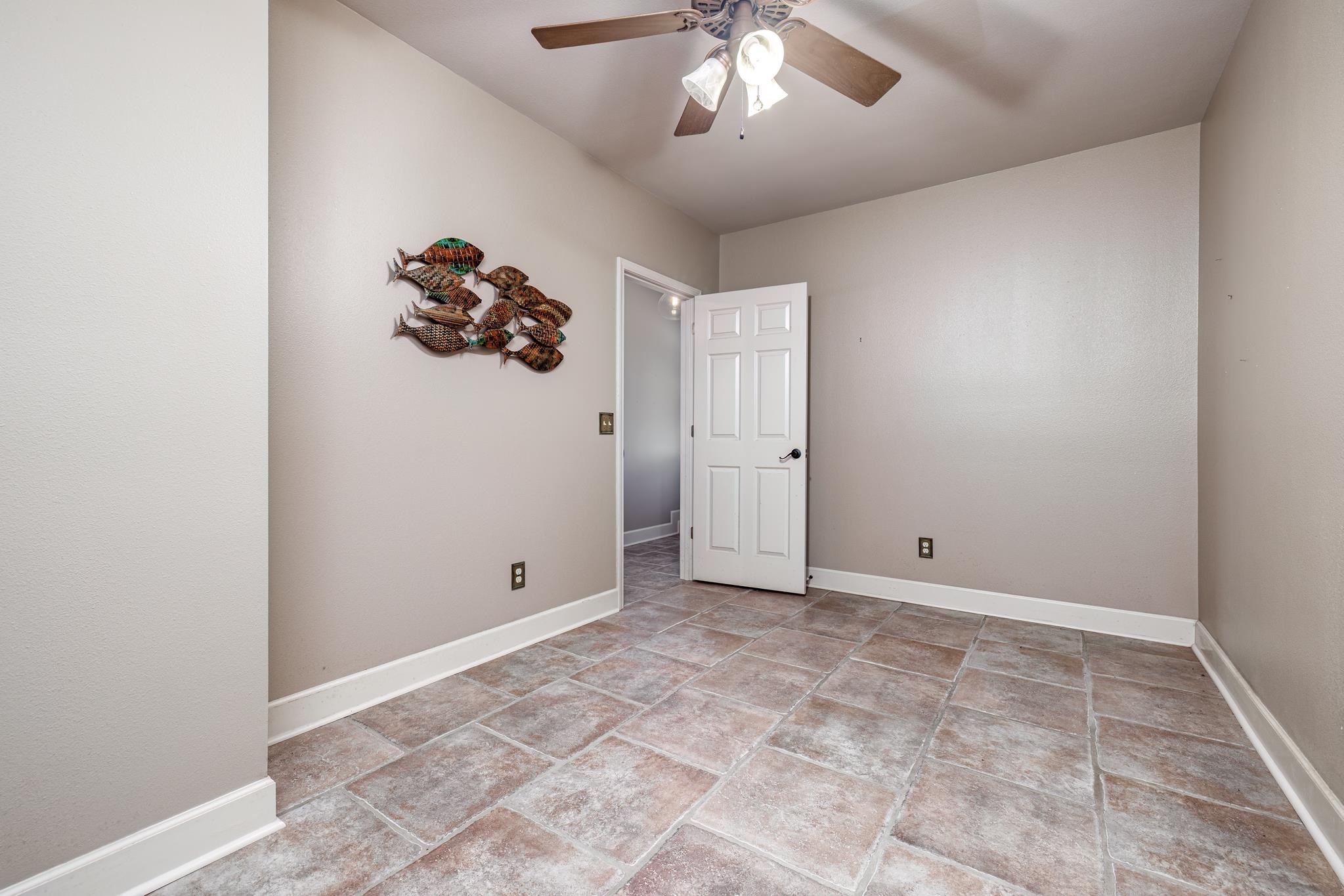 979 Hayden Heights  Mountain View, AR