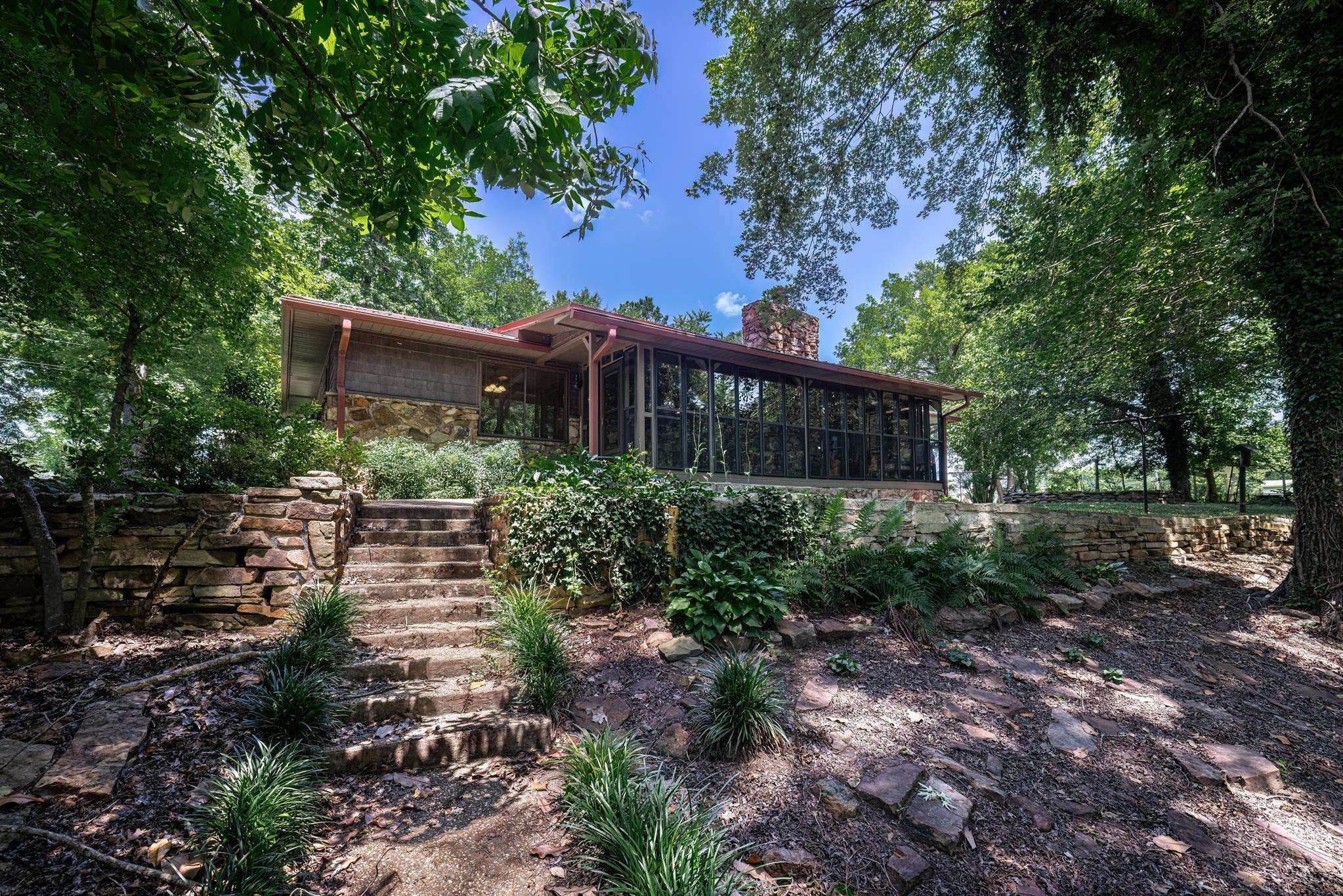 979 Hayden Heights  Mountain View, AR