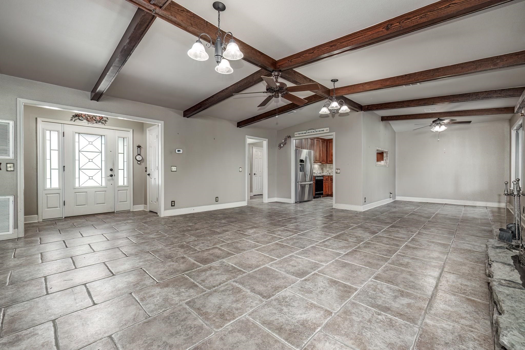 979 Hayden Heights  Mountain View, AR