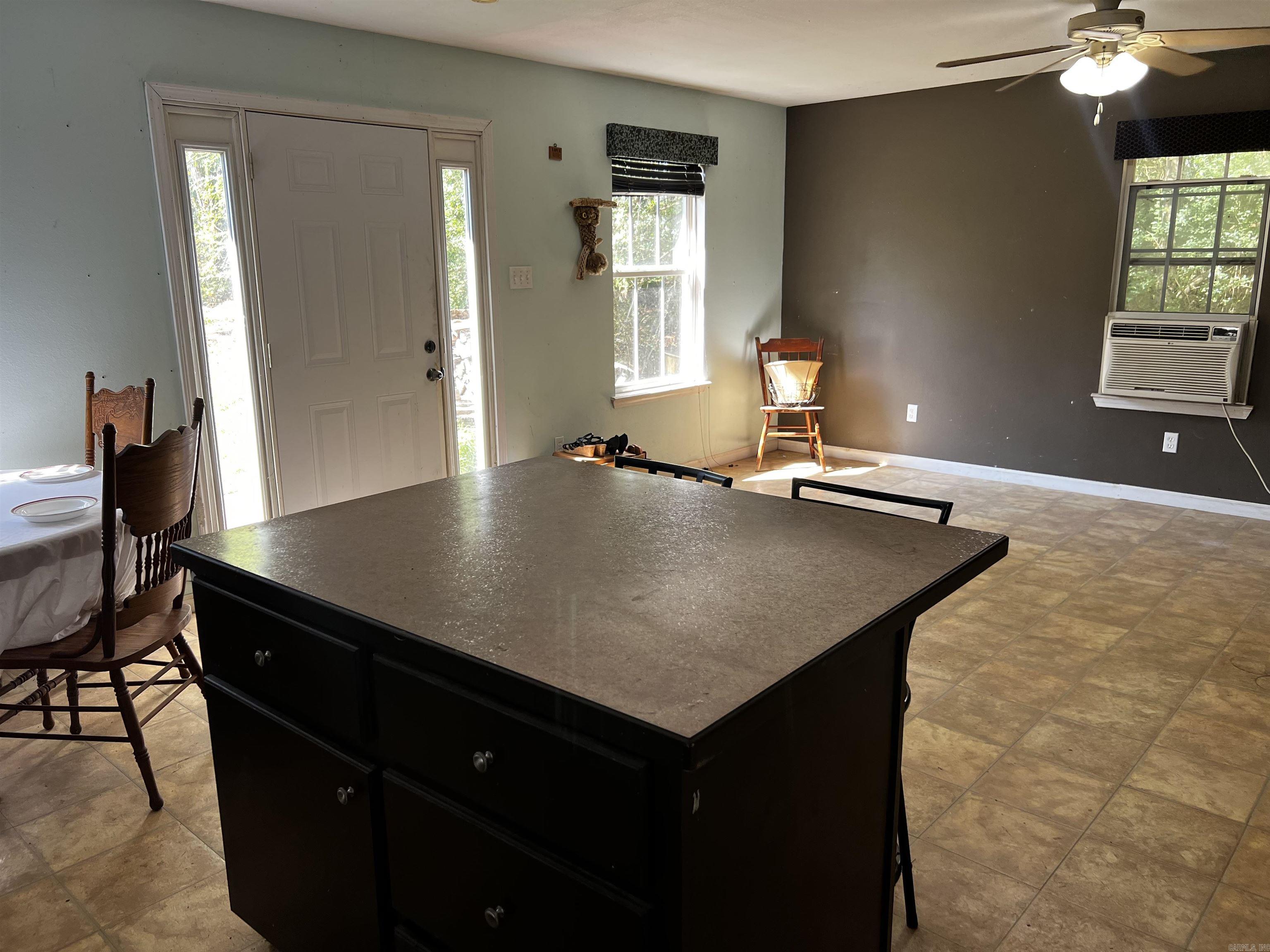 5810 and 5808 E Sardis Road Hensley, AR 72065