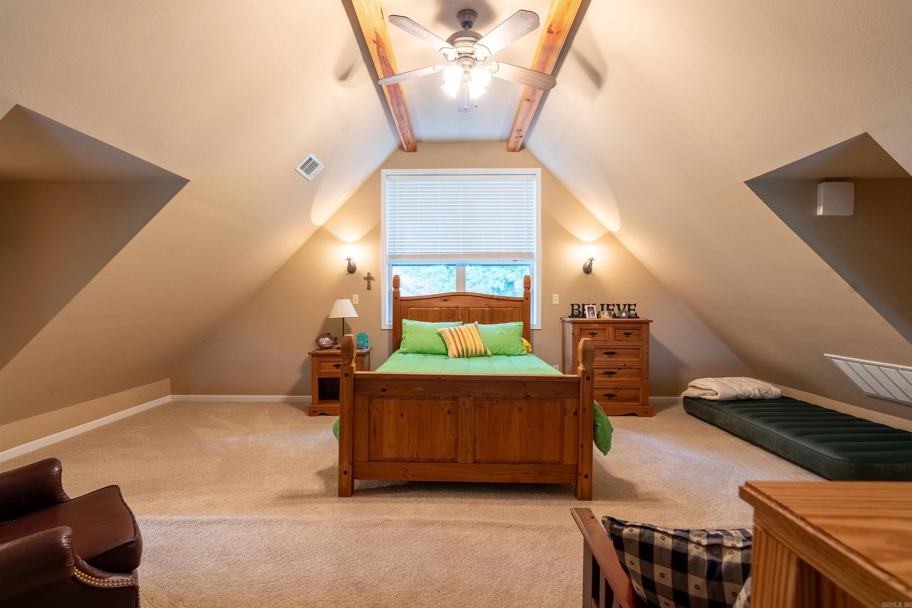 90 Stone Cr.  Greers Ferry, AR