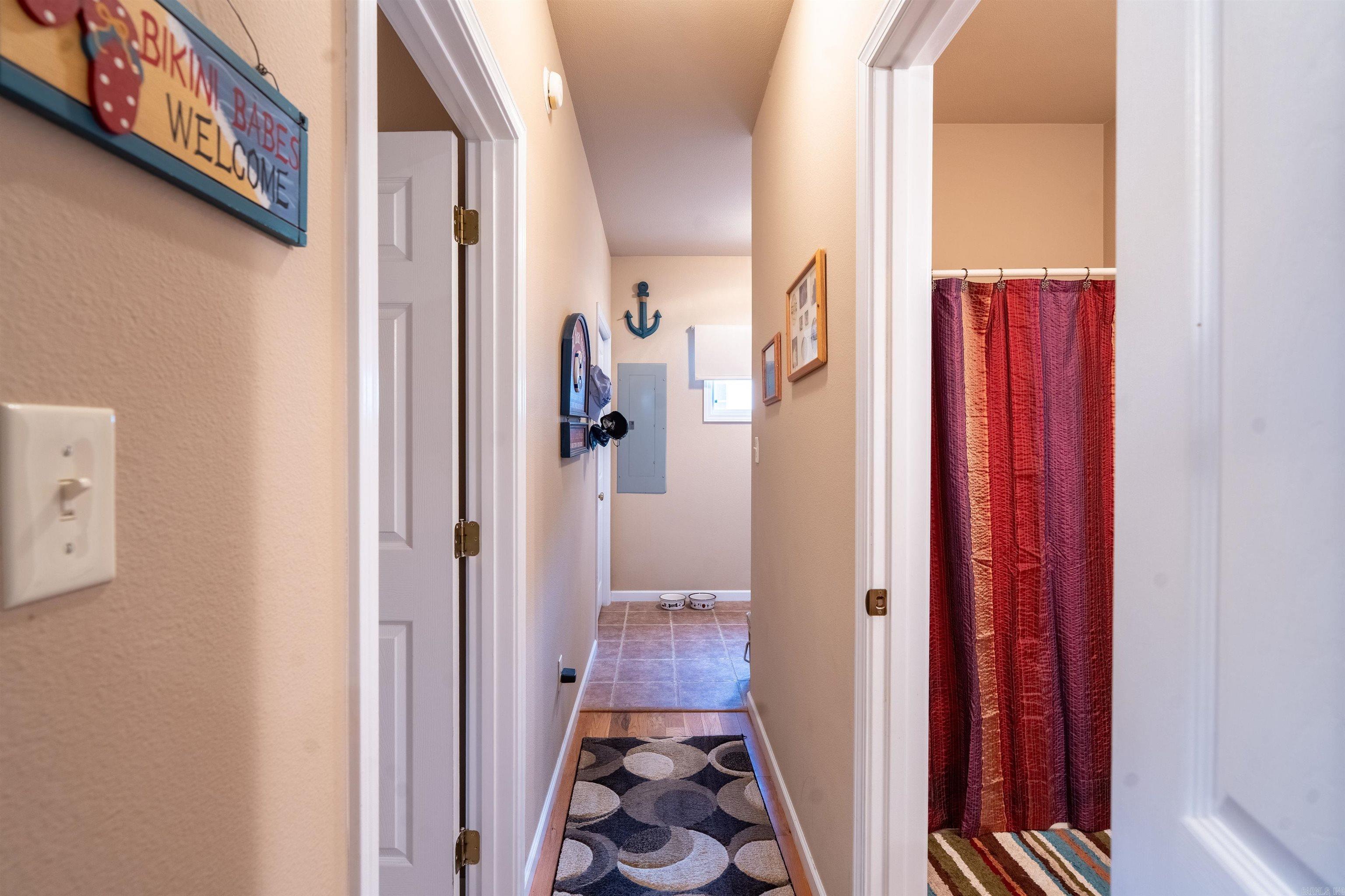 90 Stone Cr.  Greers Ferry, AR