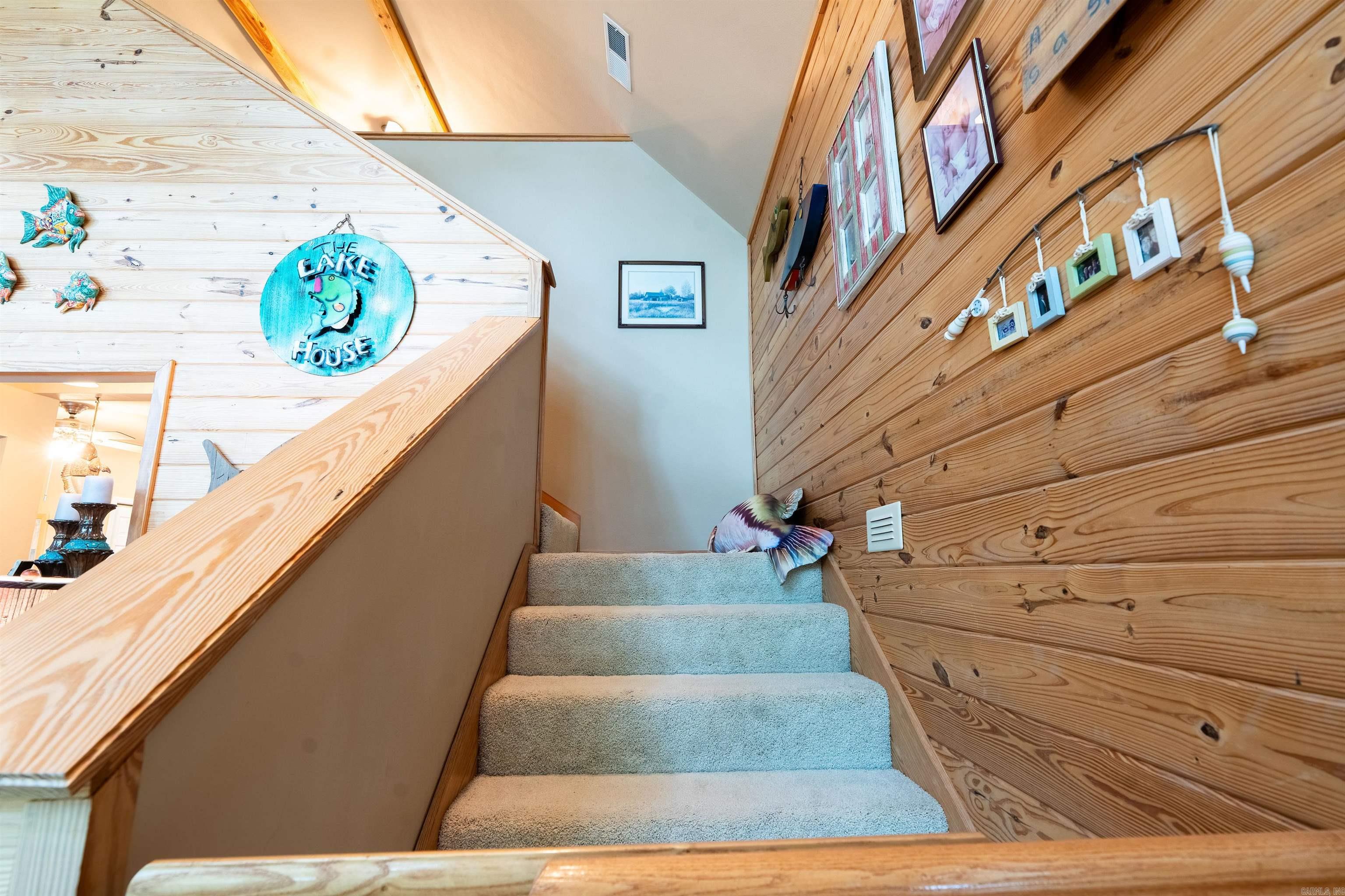 90 Stone Cr.  Greers Ferry, AR