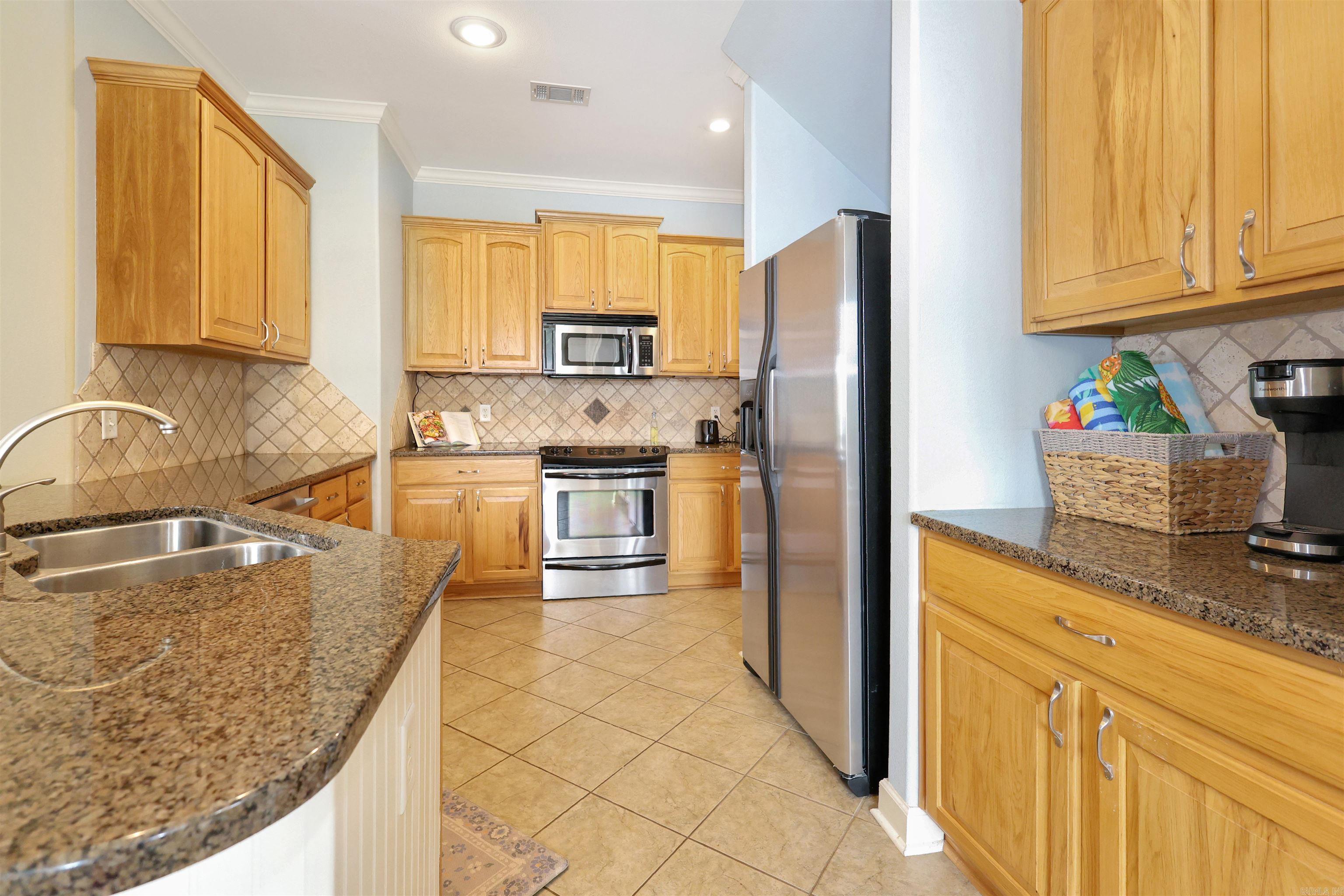 181 FISH HATCHERY Road Hot Springs, AR 71913