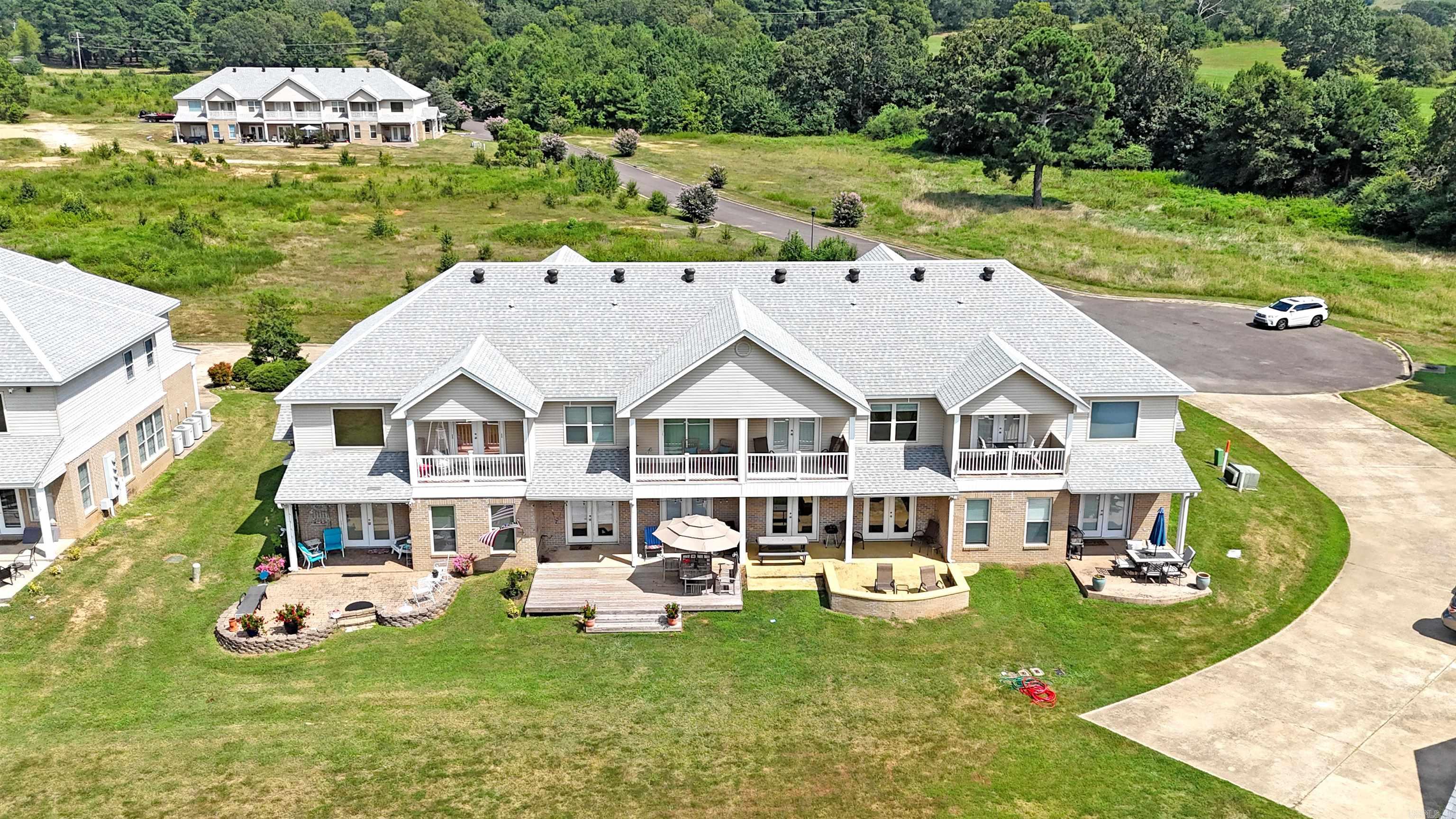 181 FISH HATCHERY Road Hot Springs, AR 71913