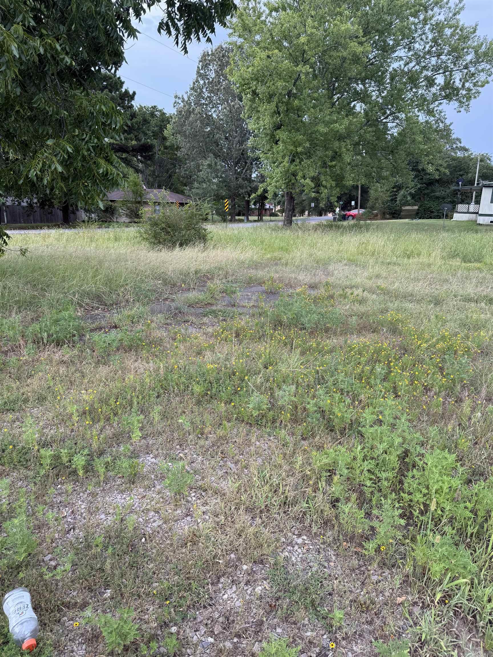 300 6th st  Perryville, AR