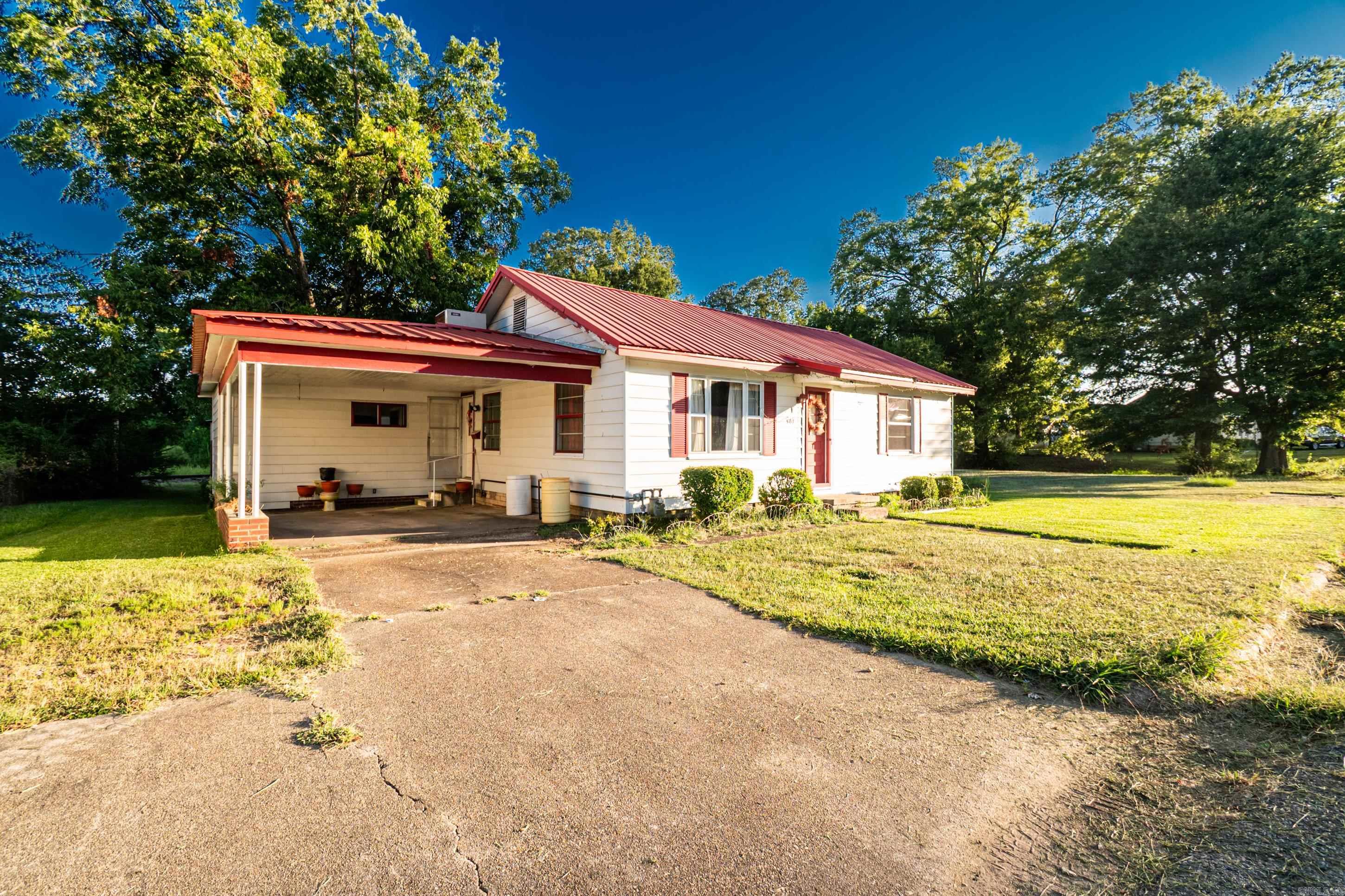 507 Sturgis St  Warren, AR